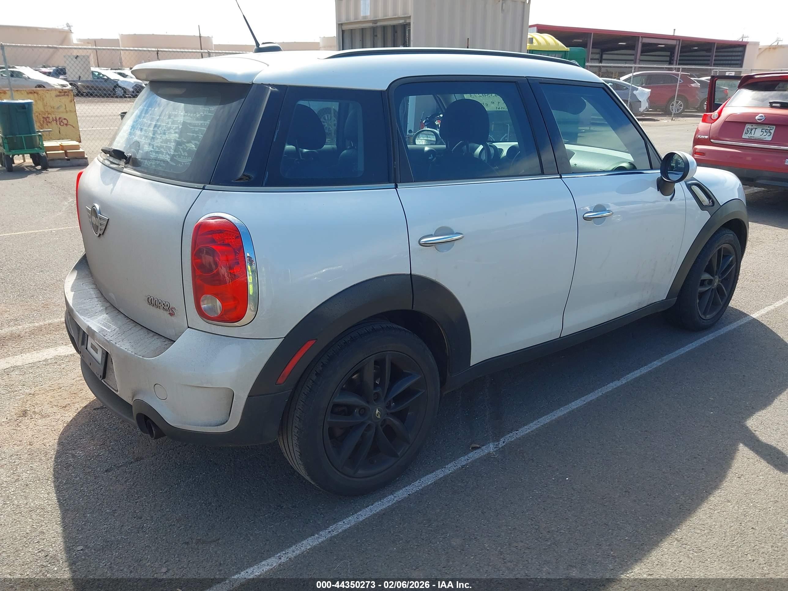 MINI COOPER image 4