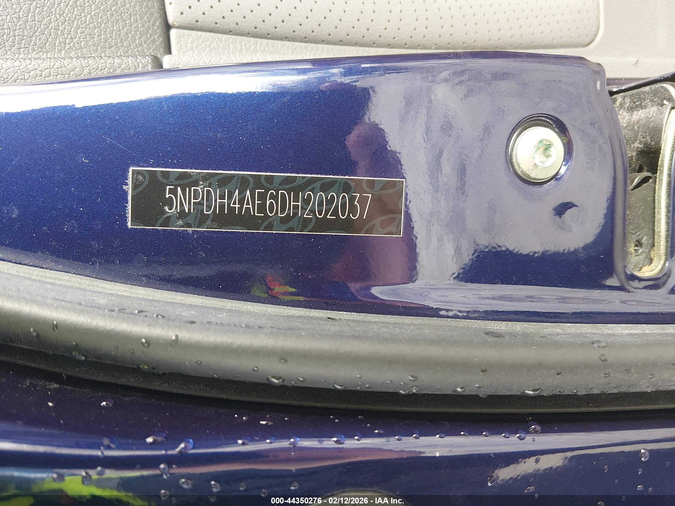 HYUNDAI ELANTRA image 9