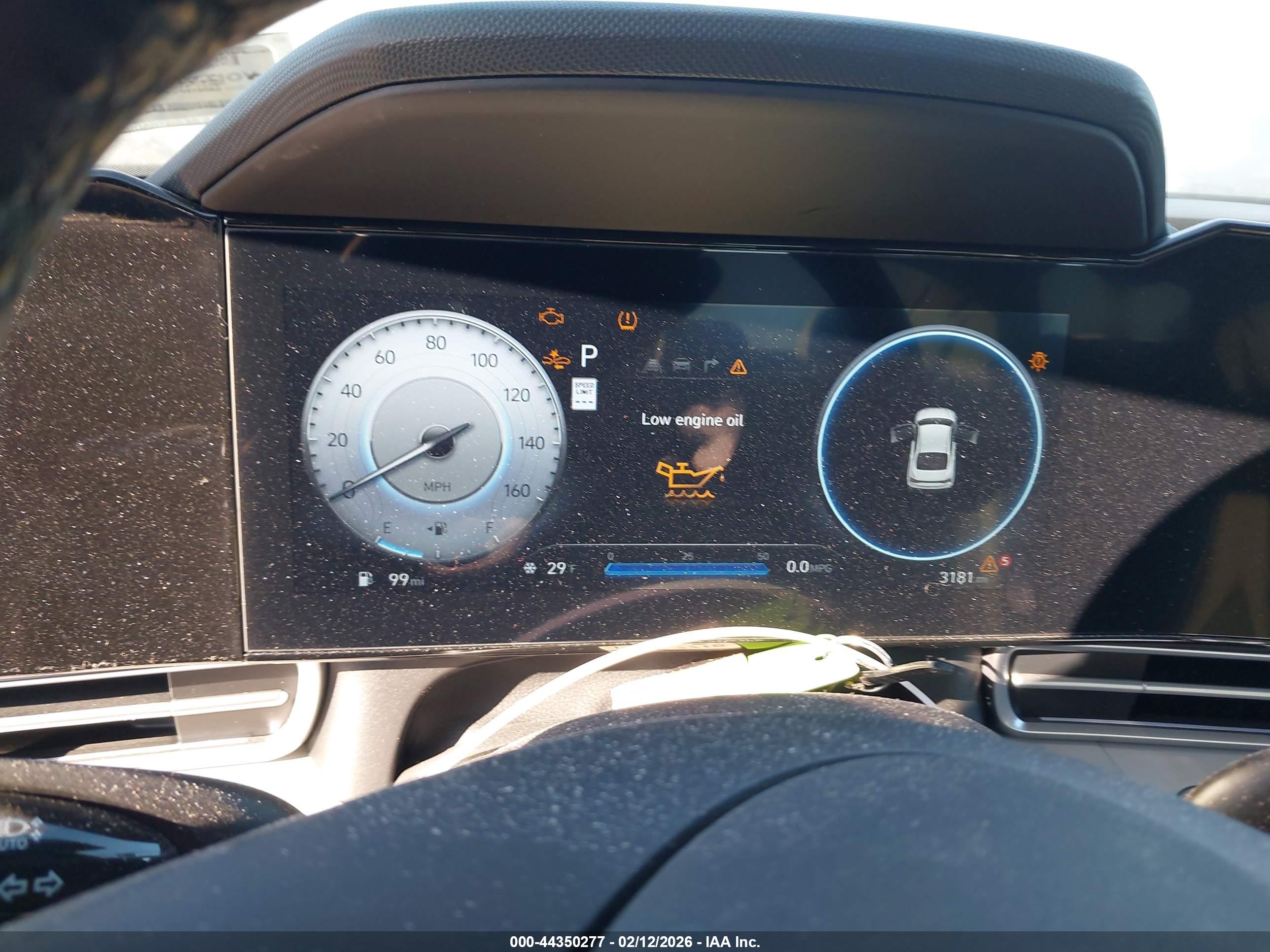 HYUNDAI ELANTRA image 7