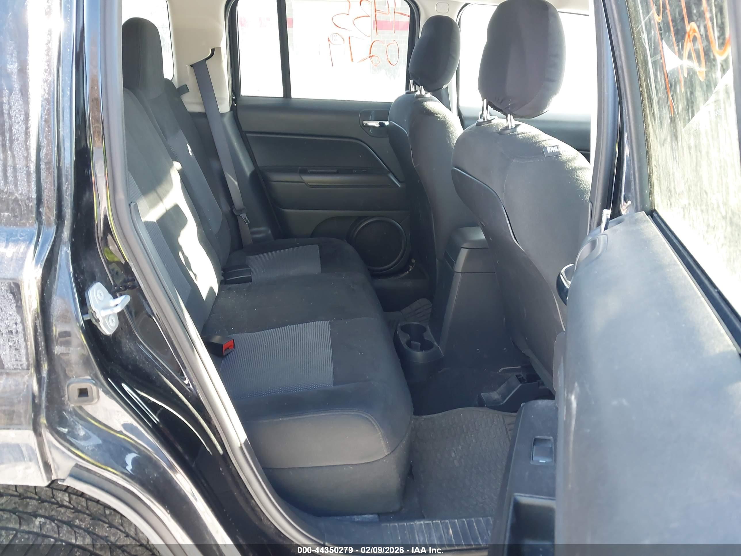 JEEP PATRIOT image 8