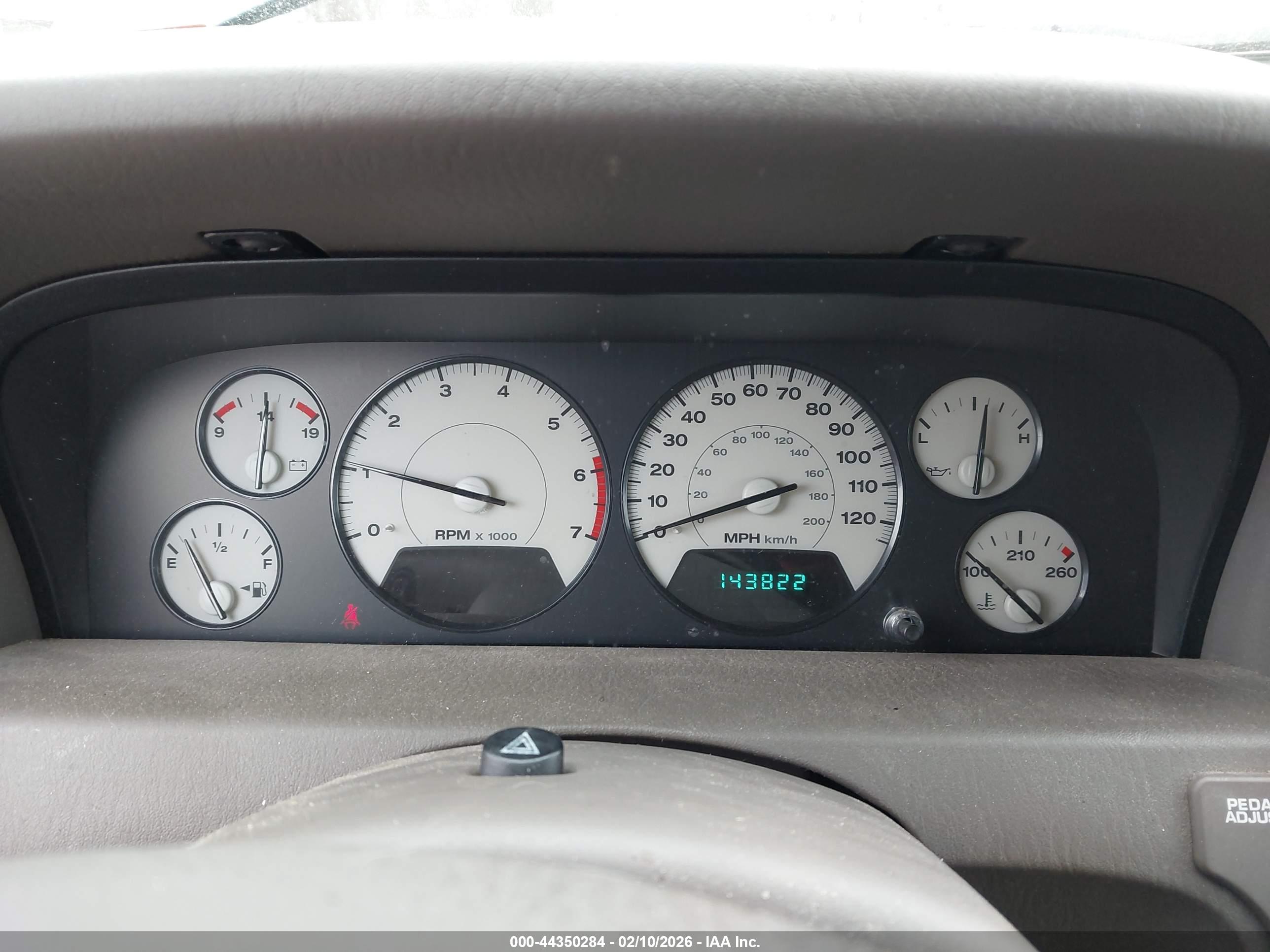 JEEP GRAND image 7