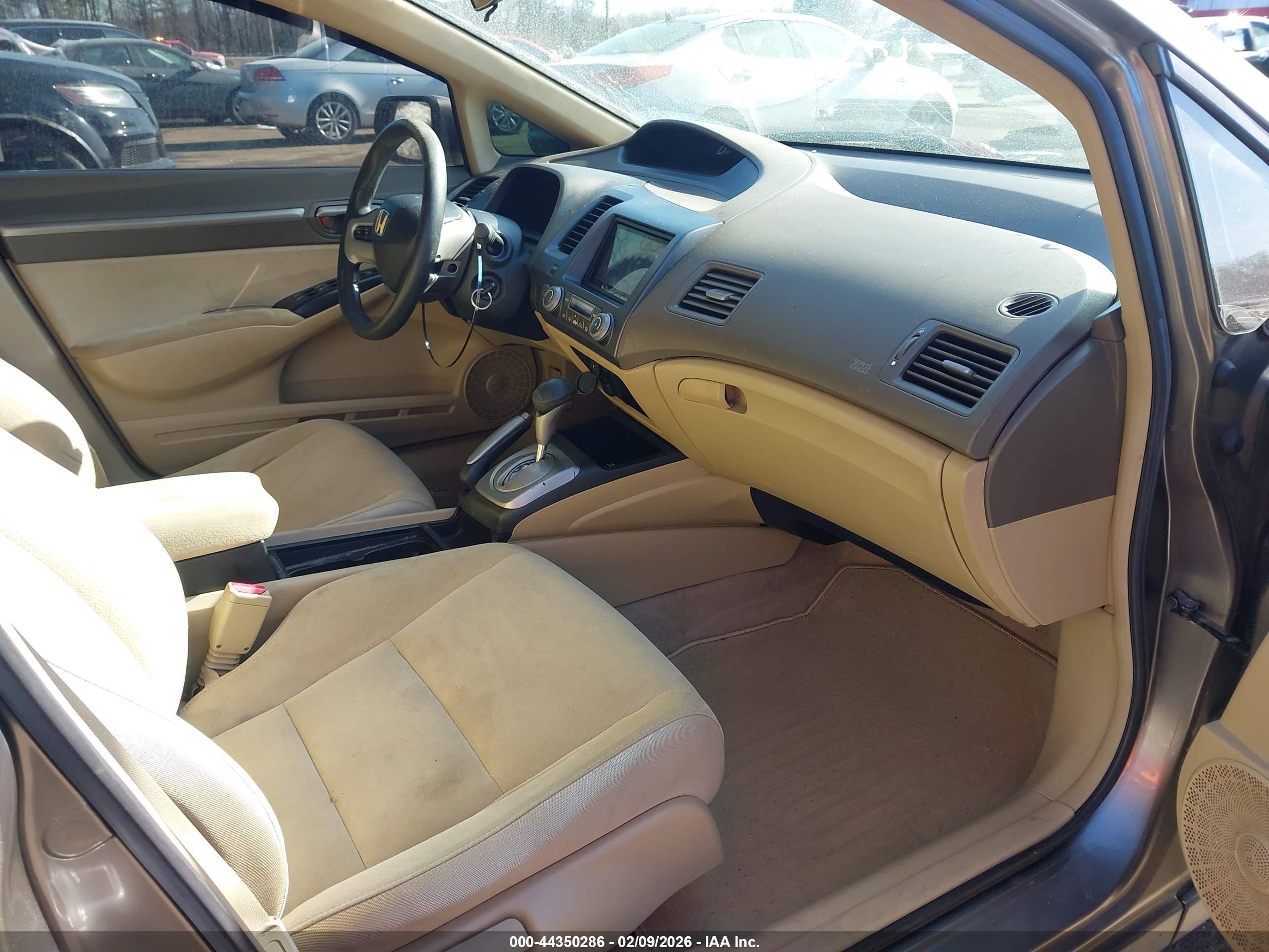 HONDA CIVIC image 5