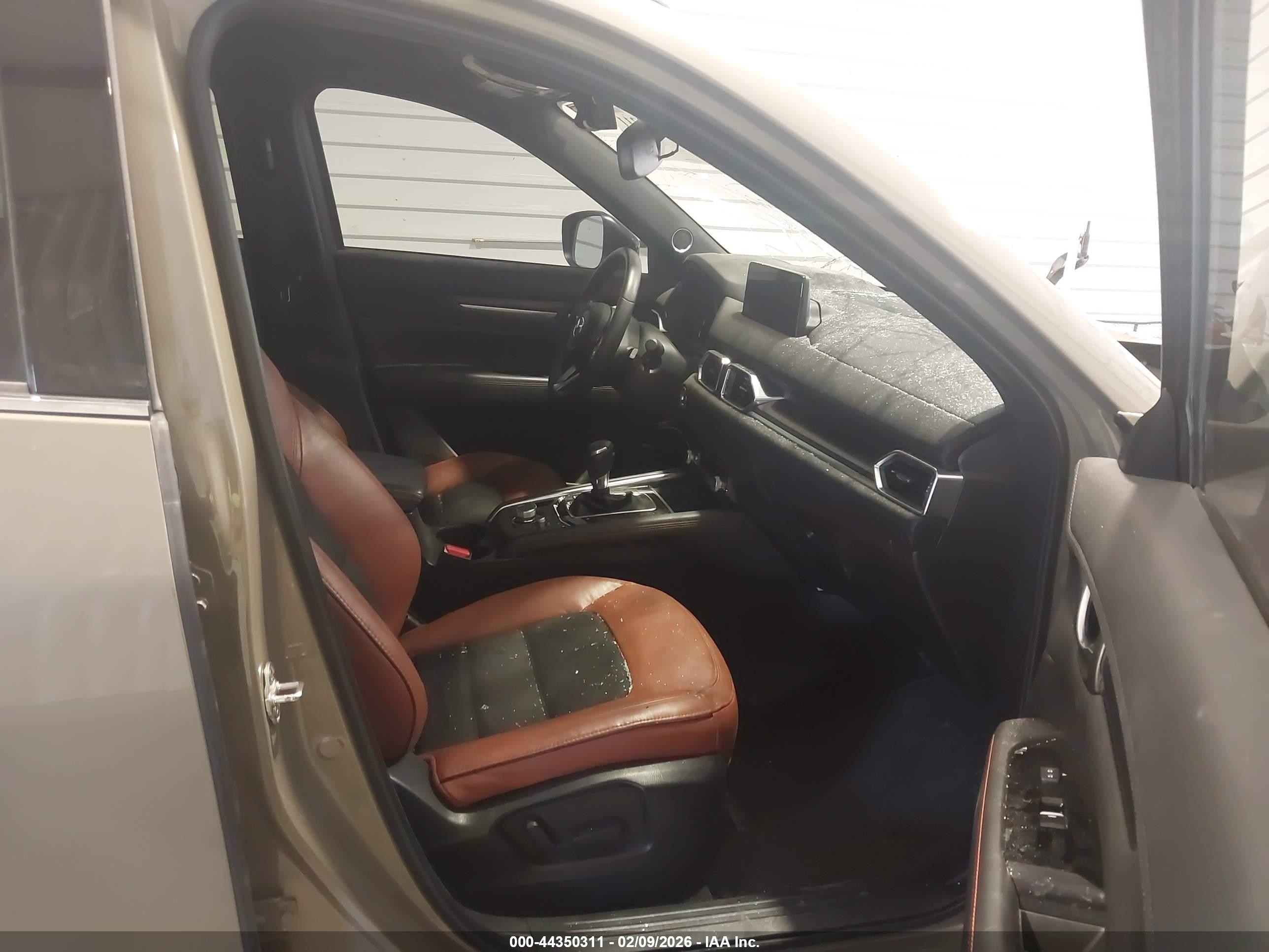 MAZDA CX-5 image 5