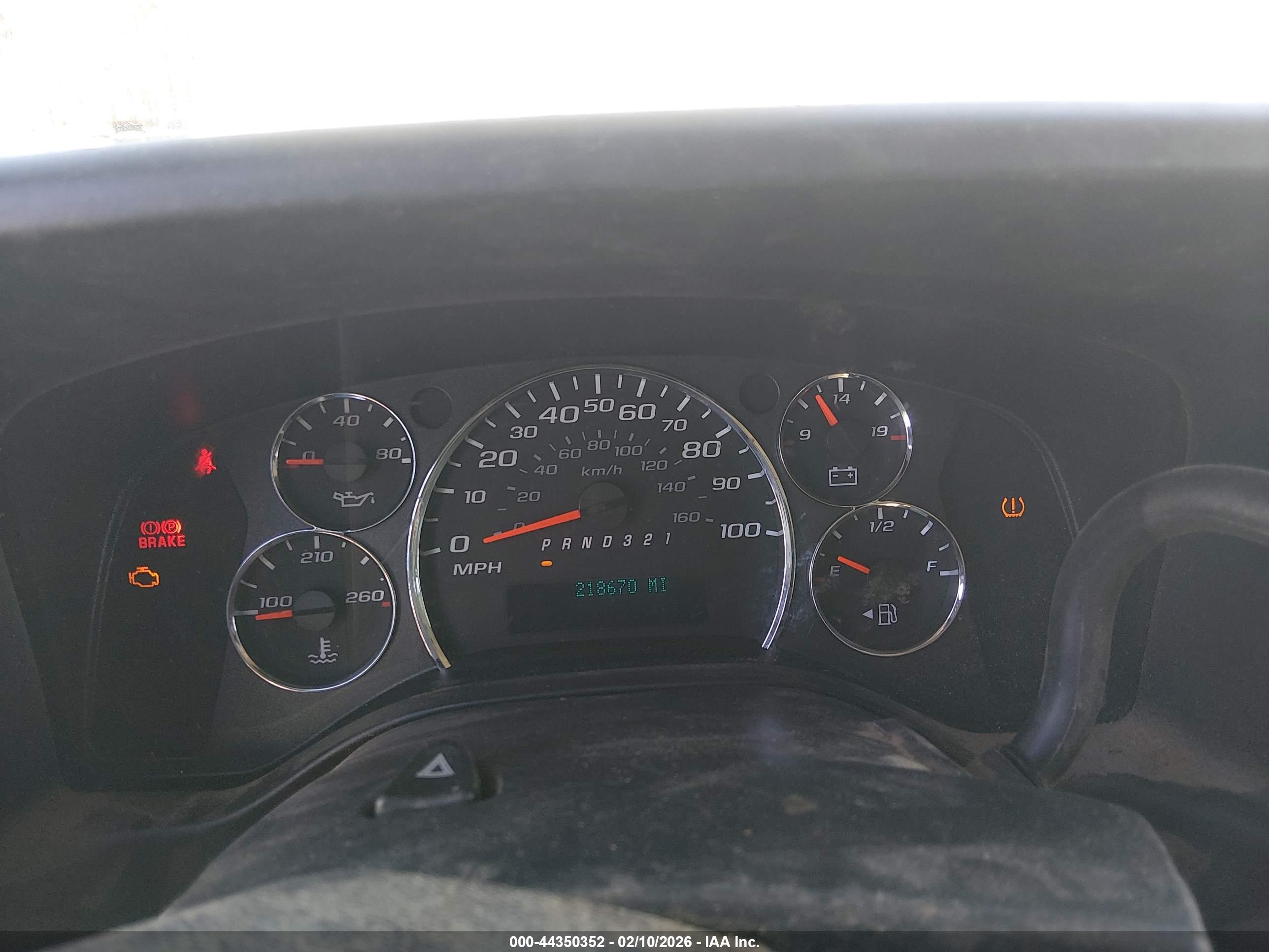 CHEVROLET EXPRESS image 7