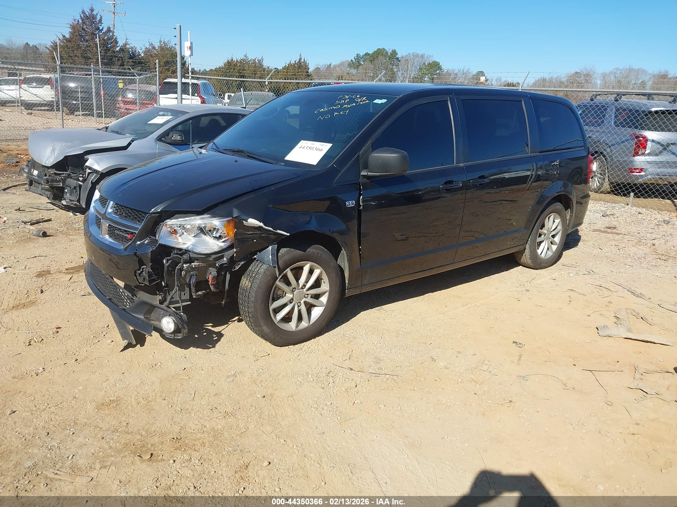 DODGE GRAND image 2