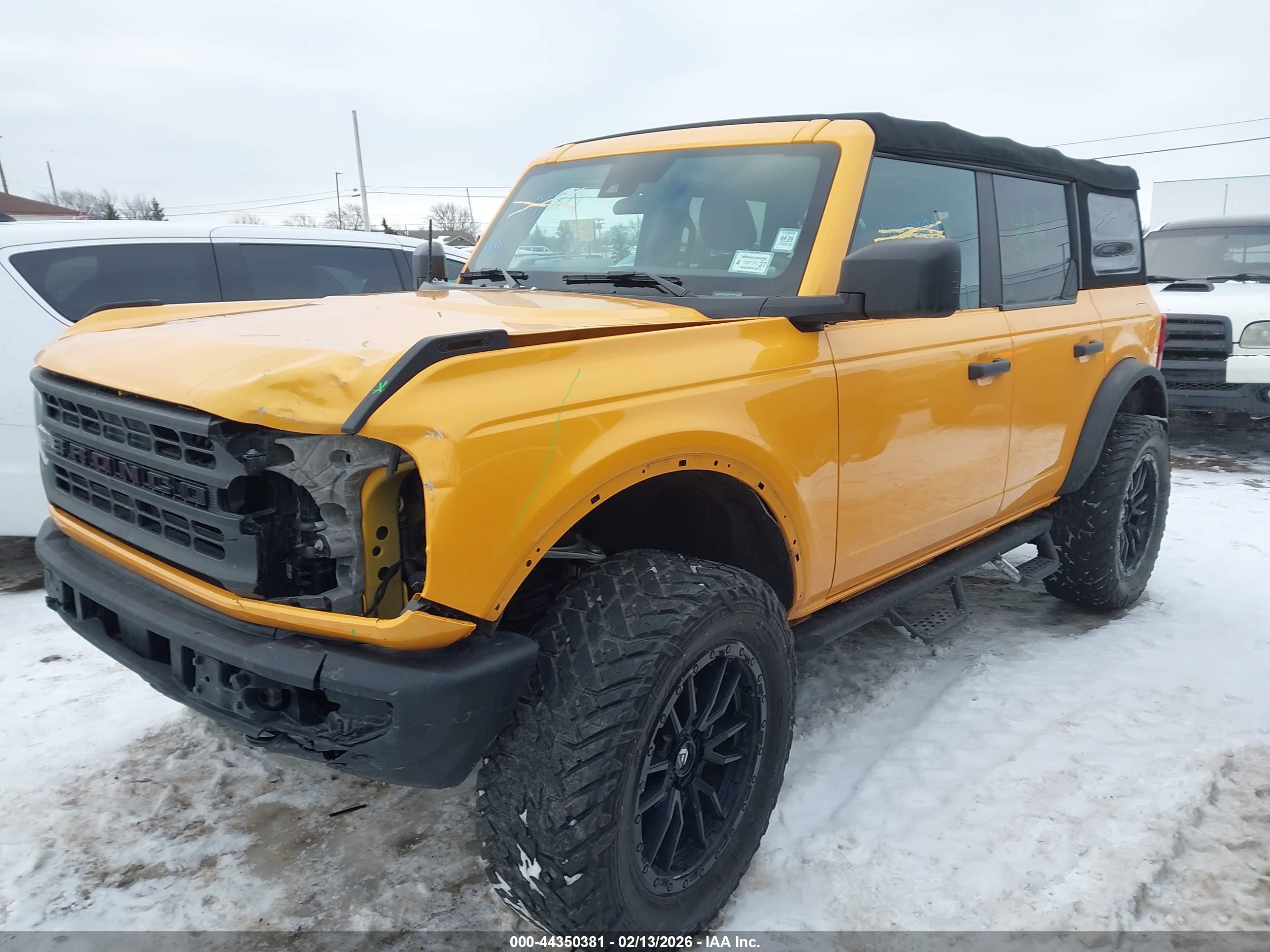 FORD BRONCO image 2