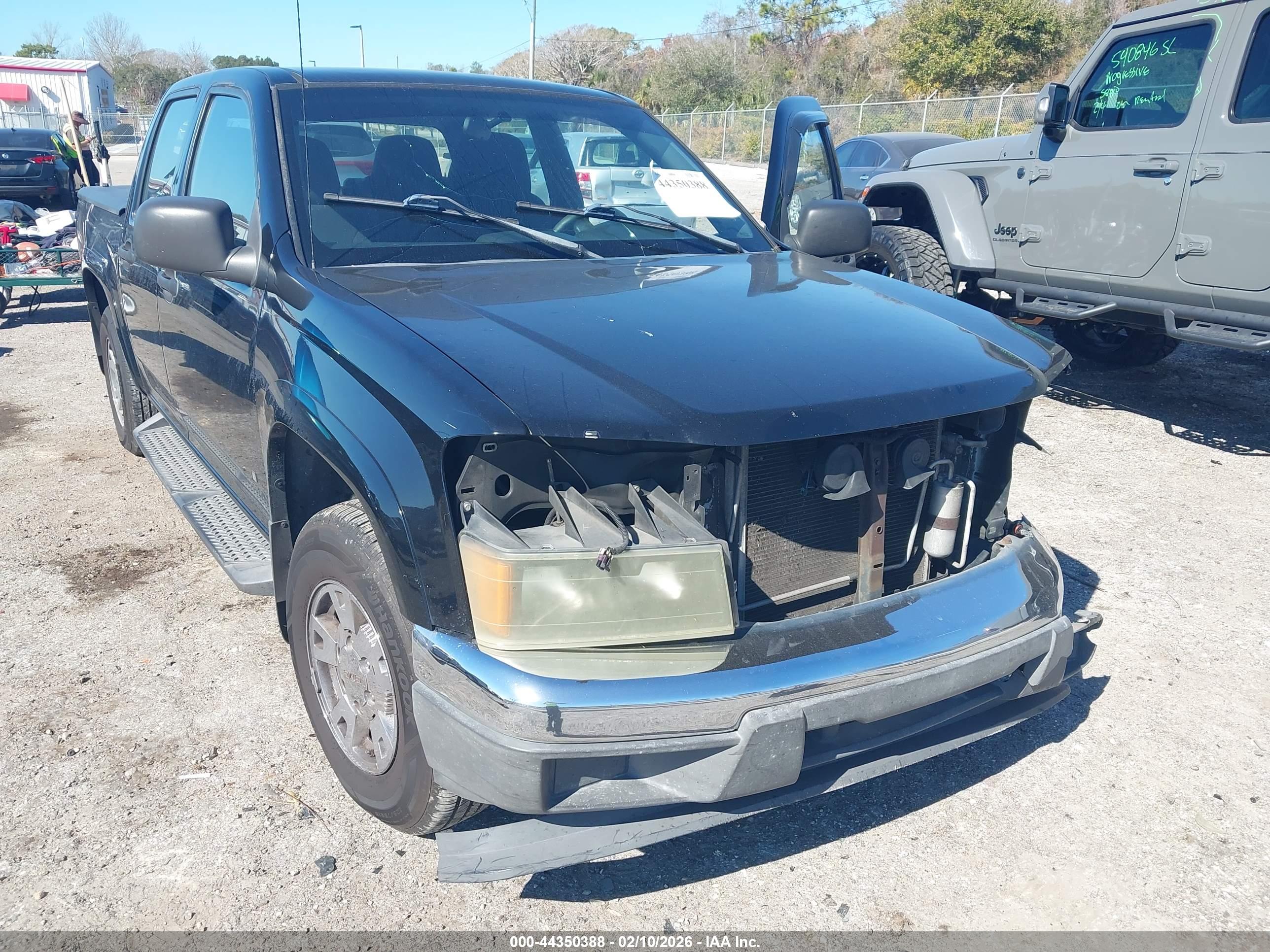 GMC CANYON image 6