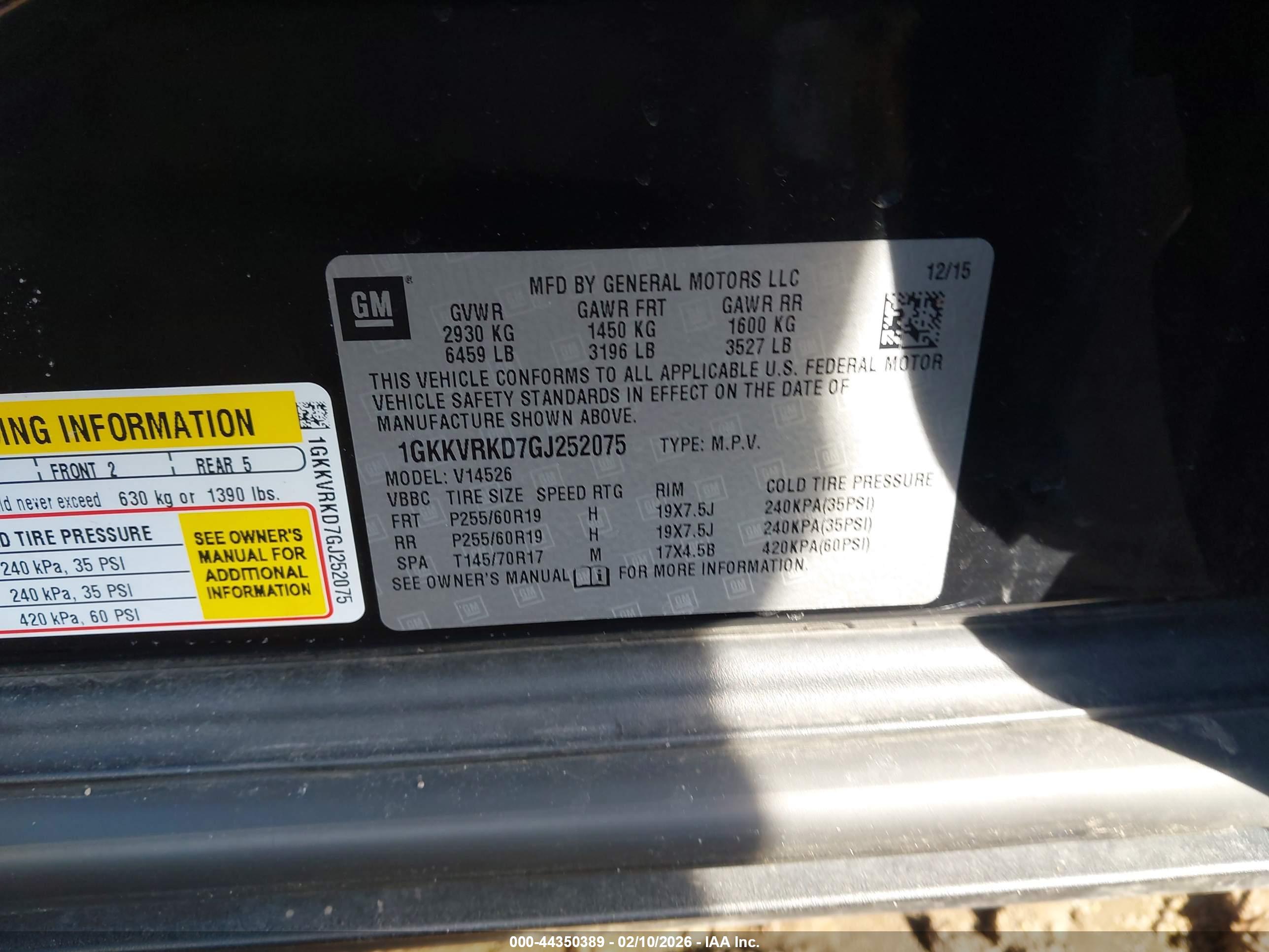 GMC ACADIA image 9