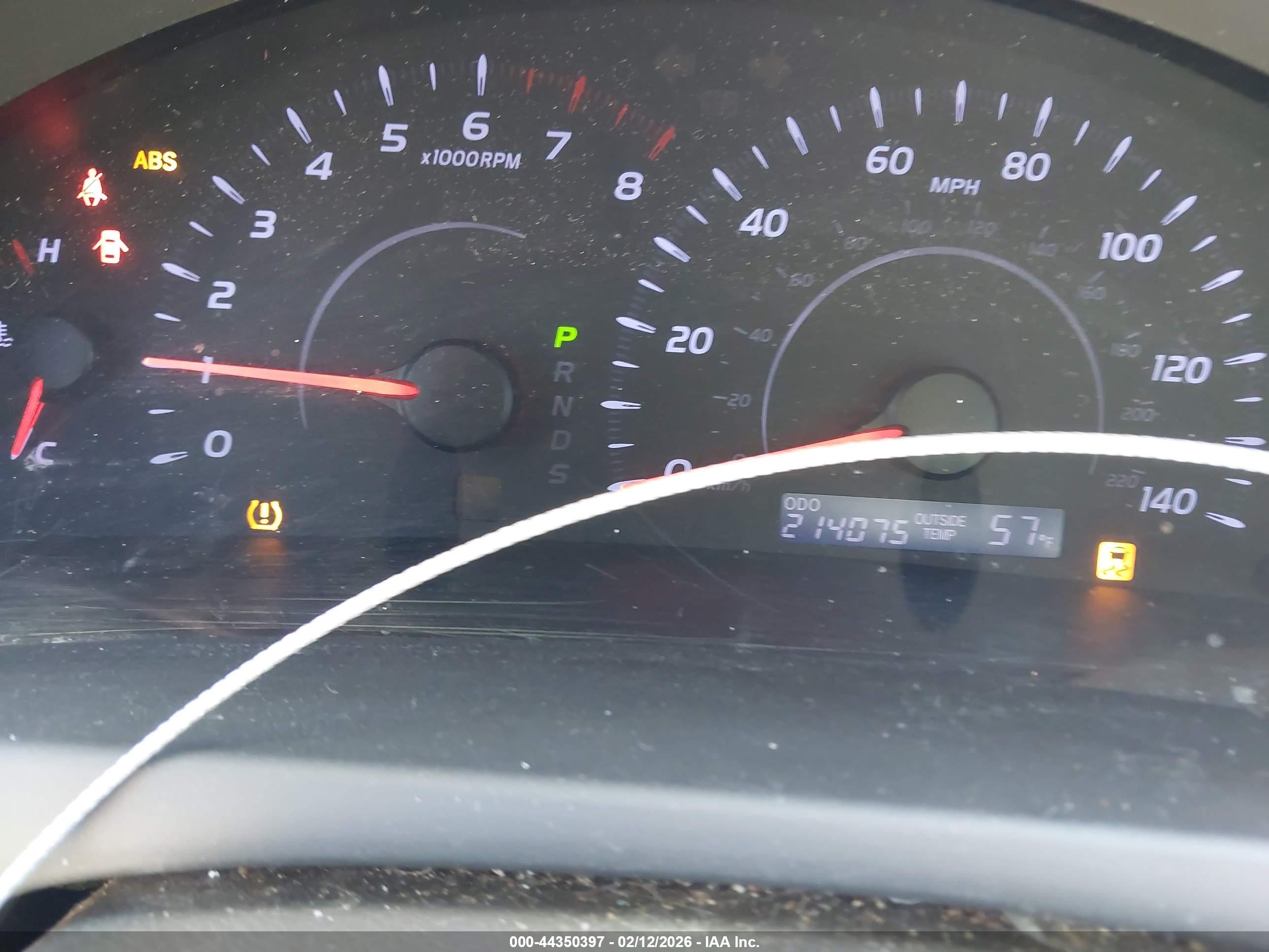 TOYOTA CAMRY image 7