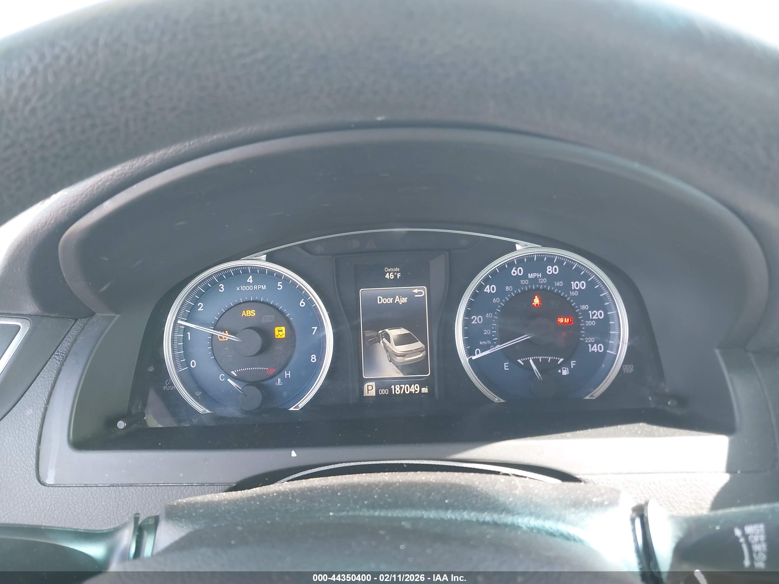 TOYOTA CAMRY image 7