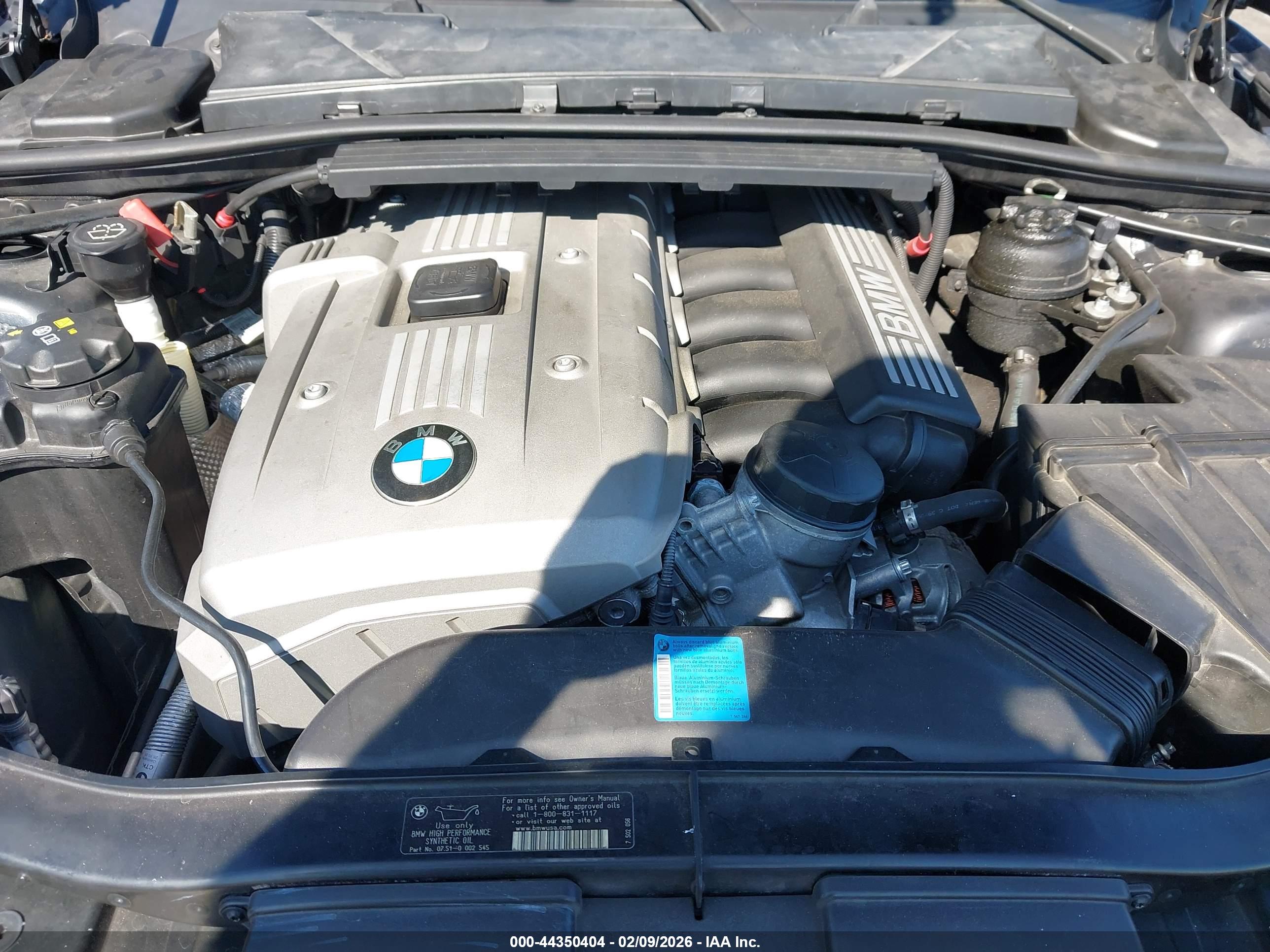 BMW 325I image 10