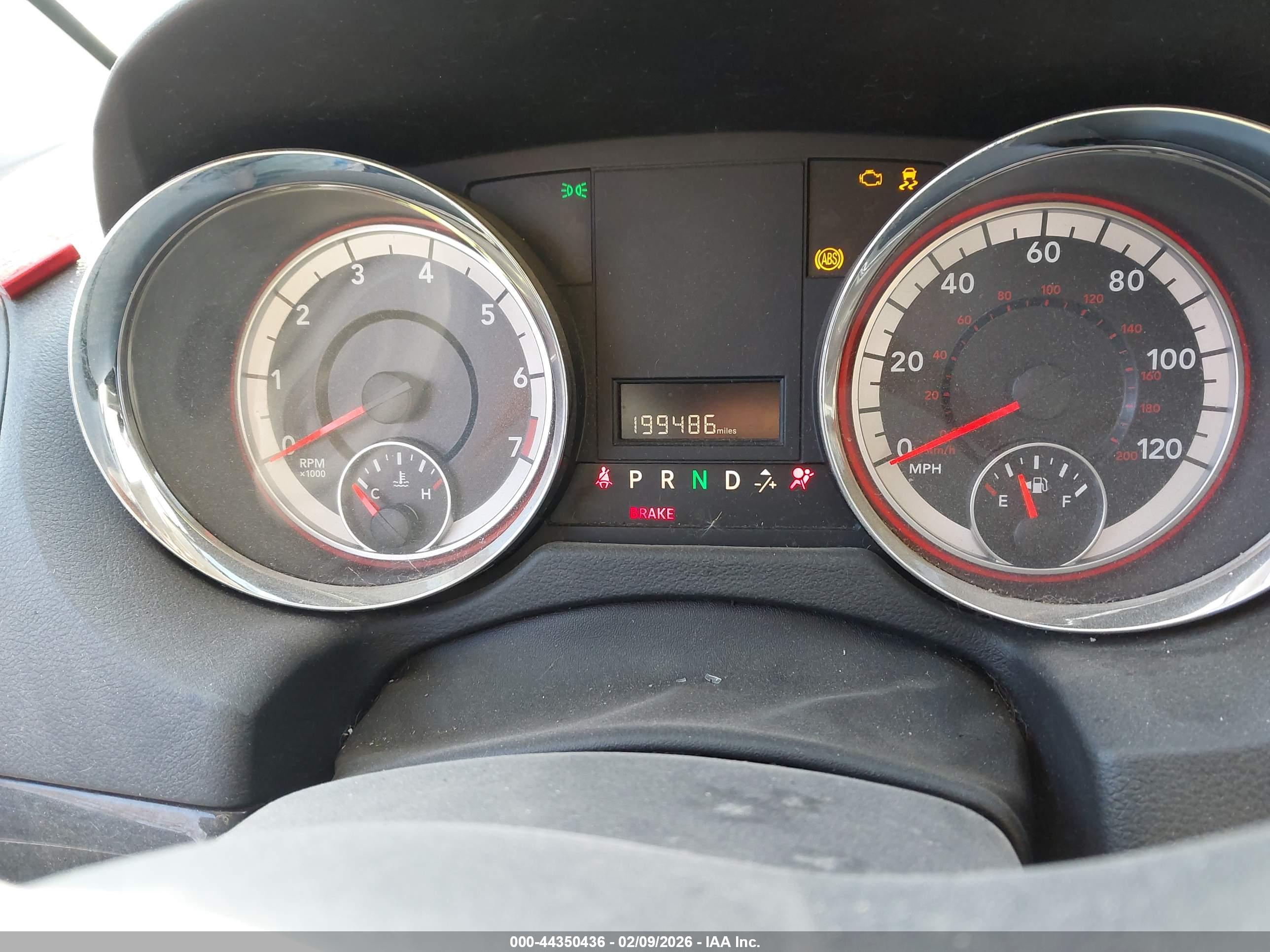 DODGE GRAND image 7