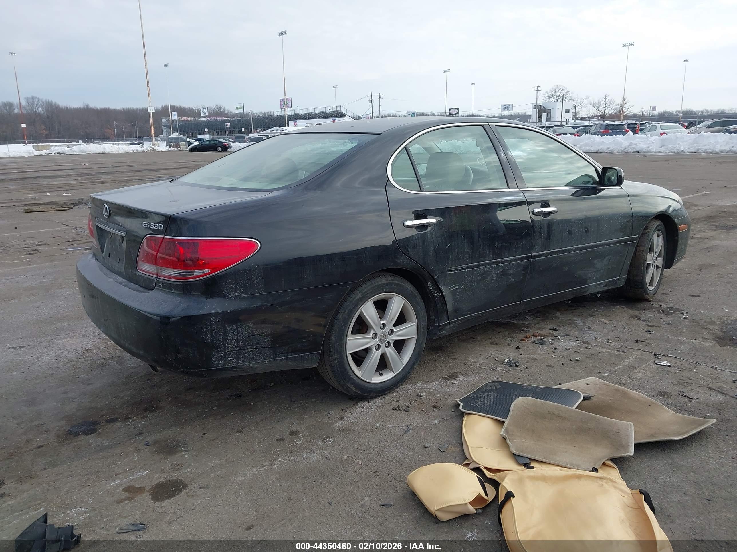 LEXUS ES image 4