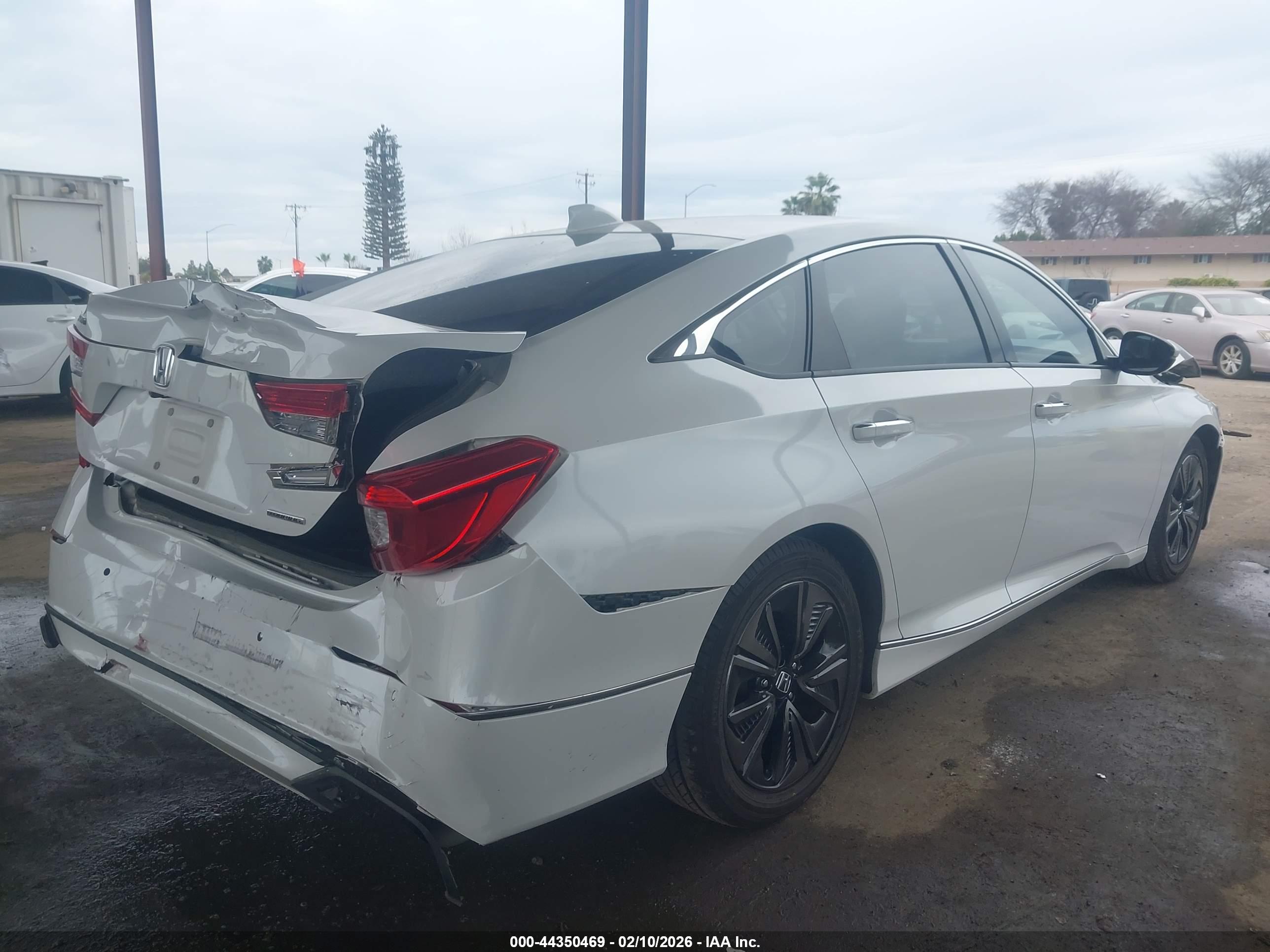 HONDA ACCORD image 4