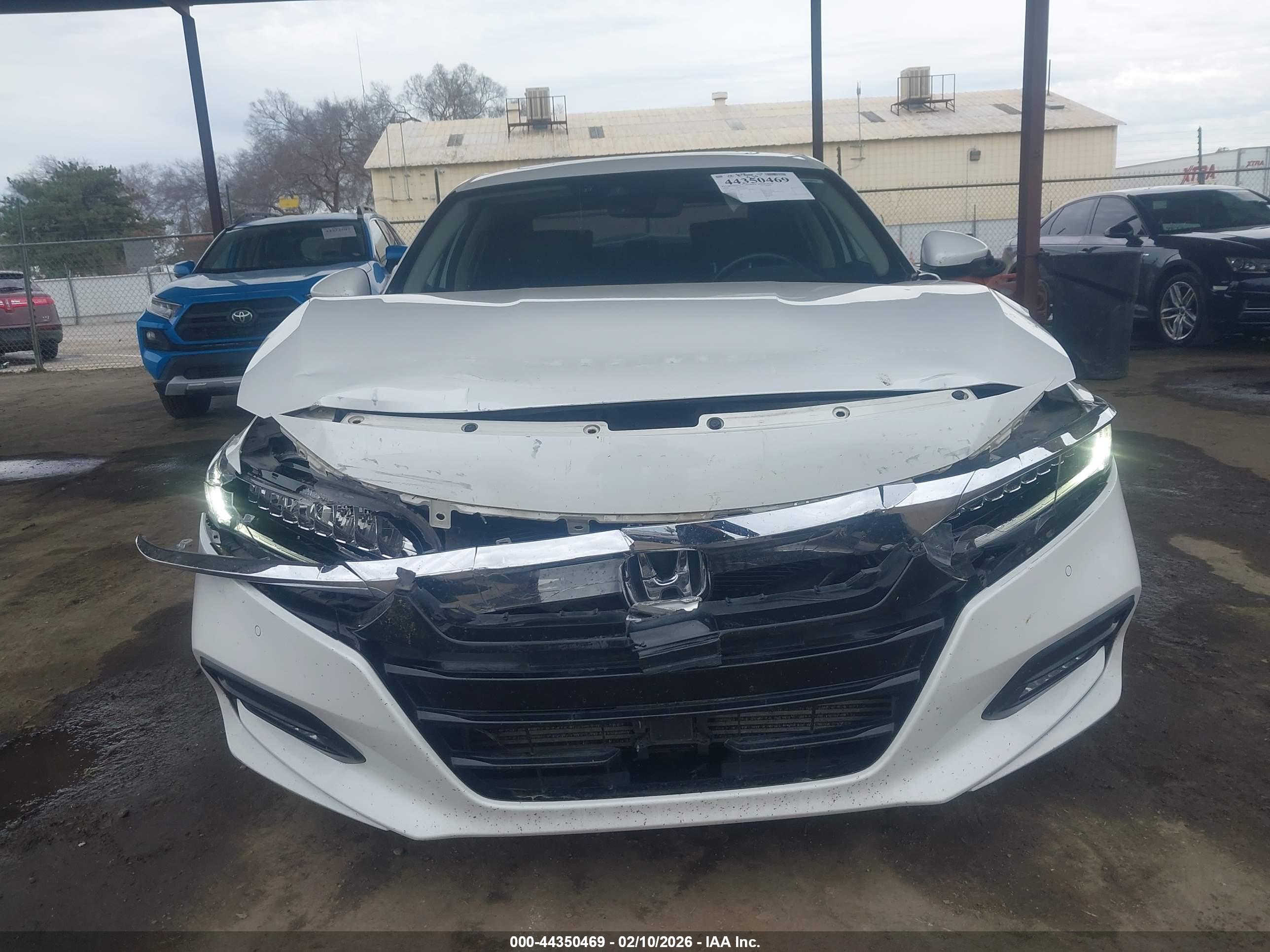 HONDA ACCORD image 6