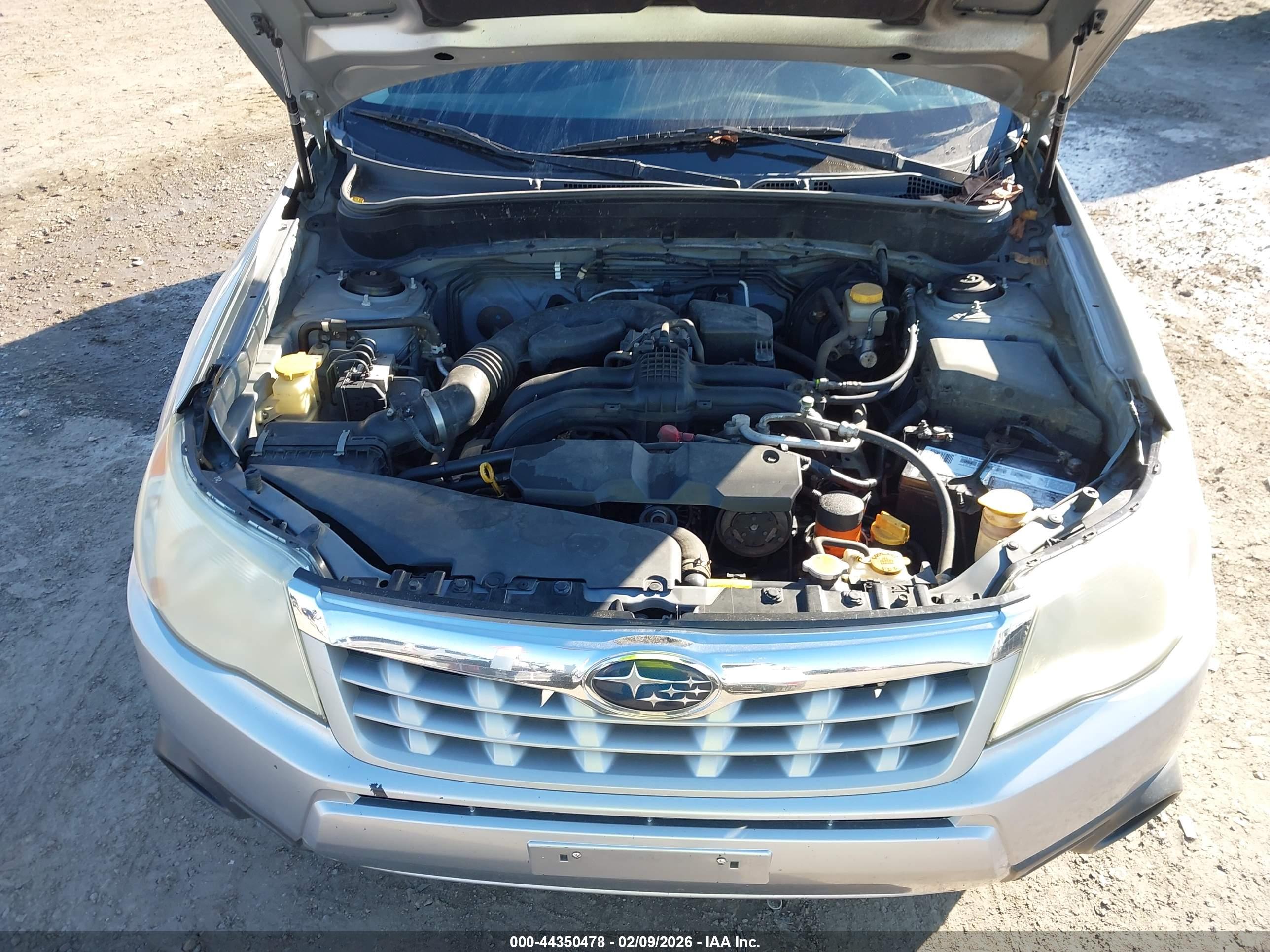 SUBARU FORESTER image 10