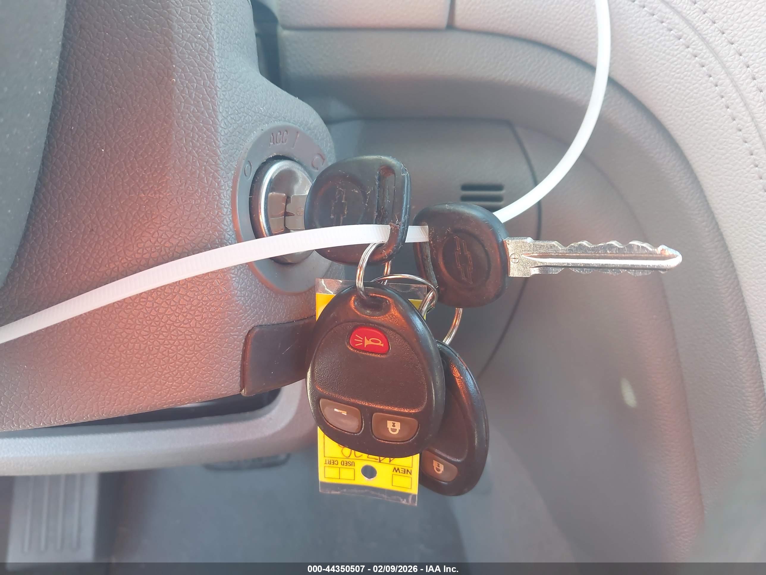 CHEVROLET TRAVERSE image 11