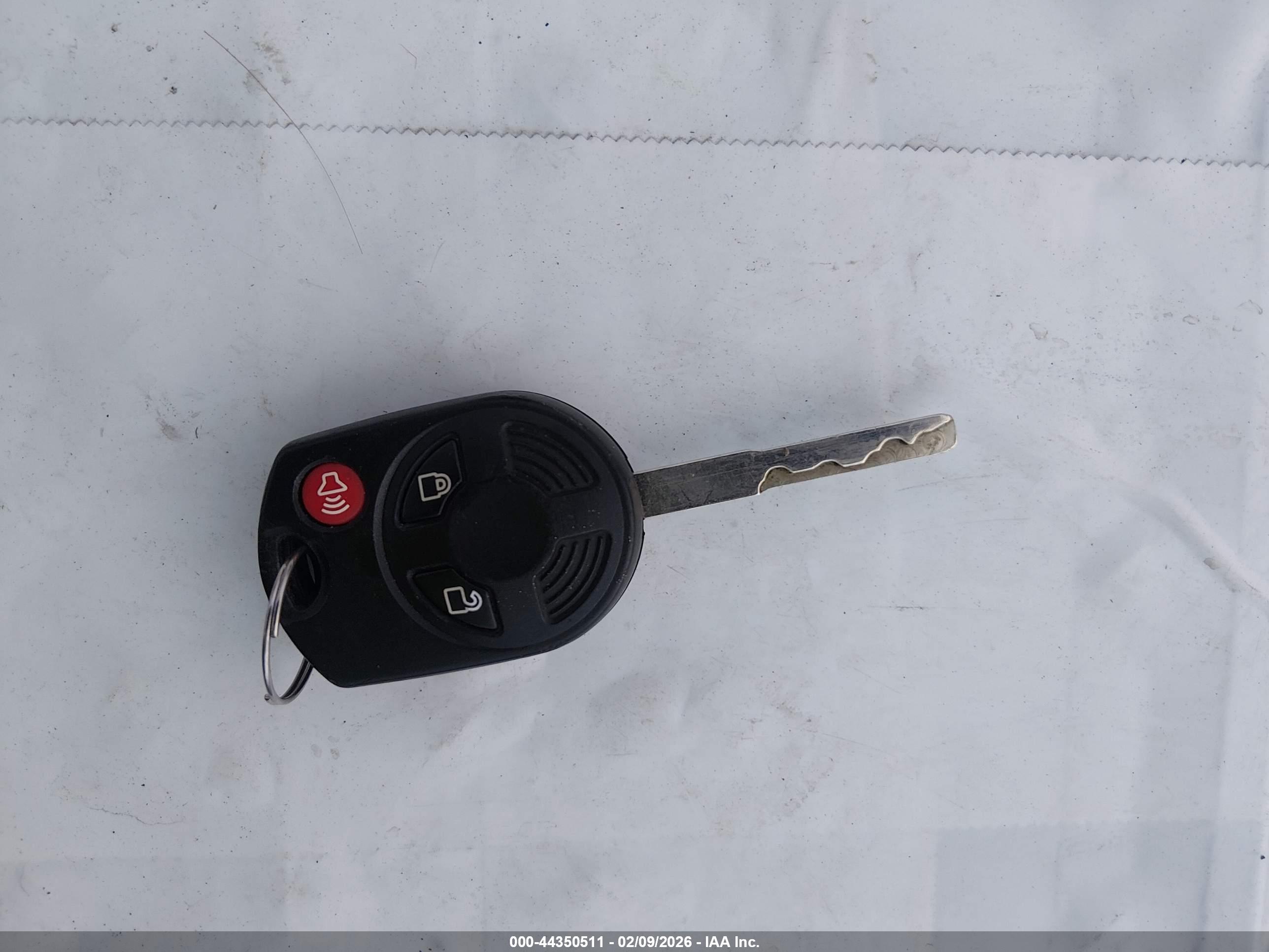 FORD ESCAPE image 11