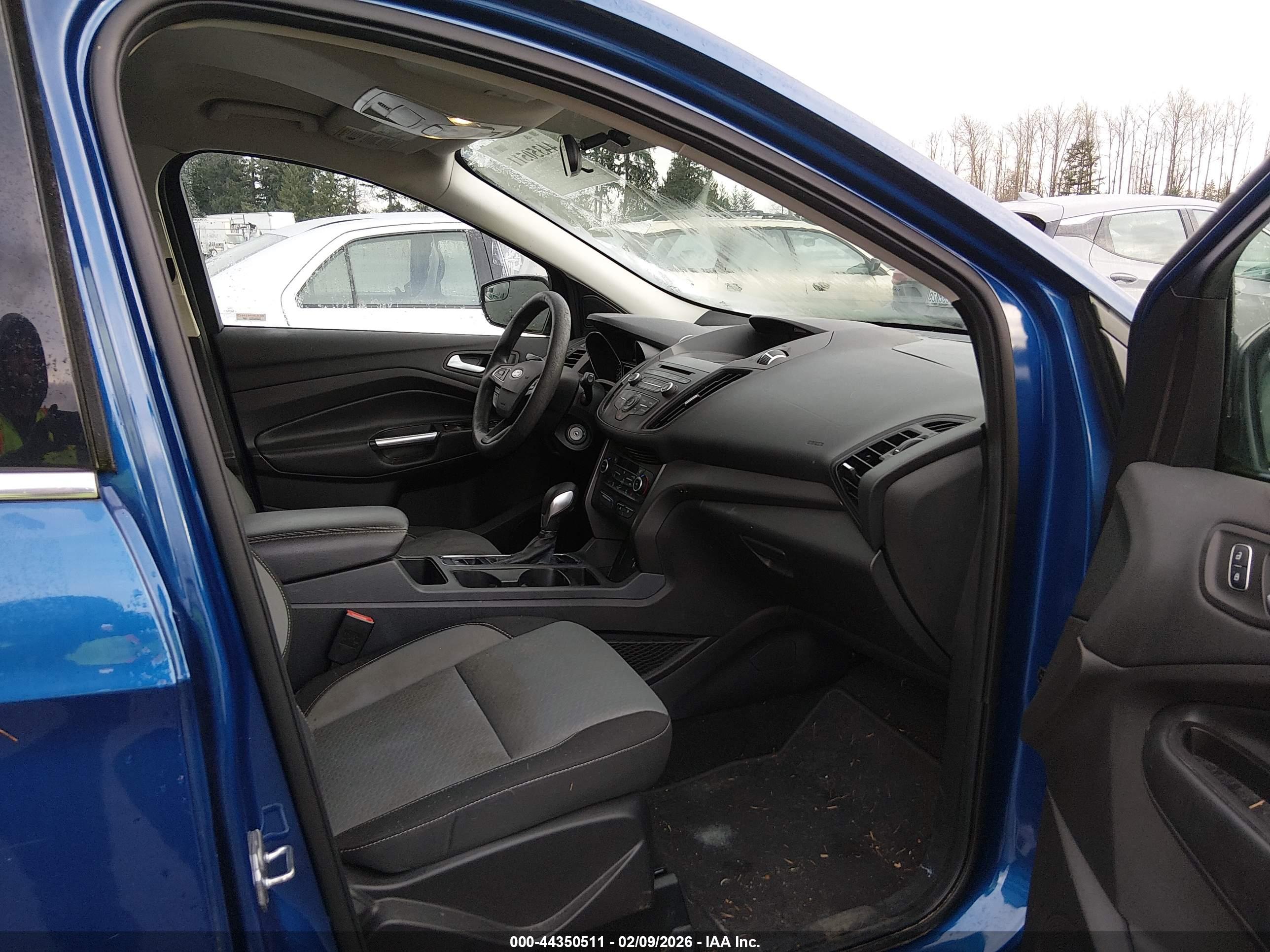 FORD ESCAPE image 5
