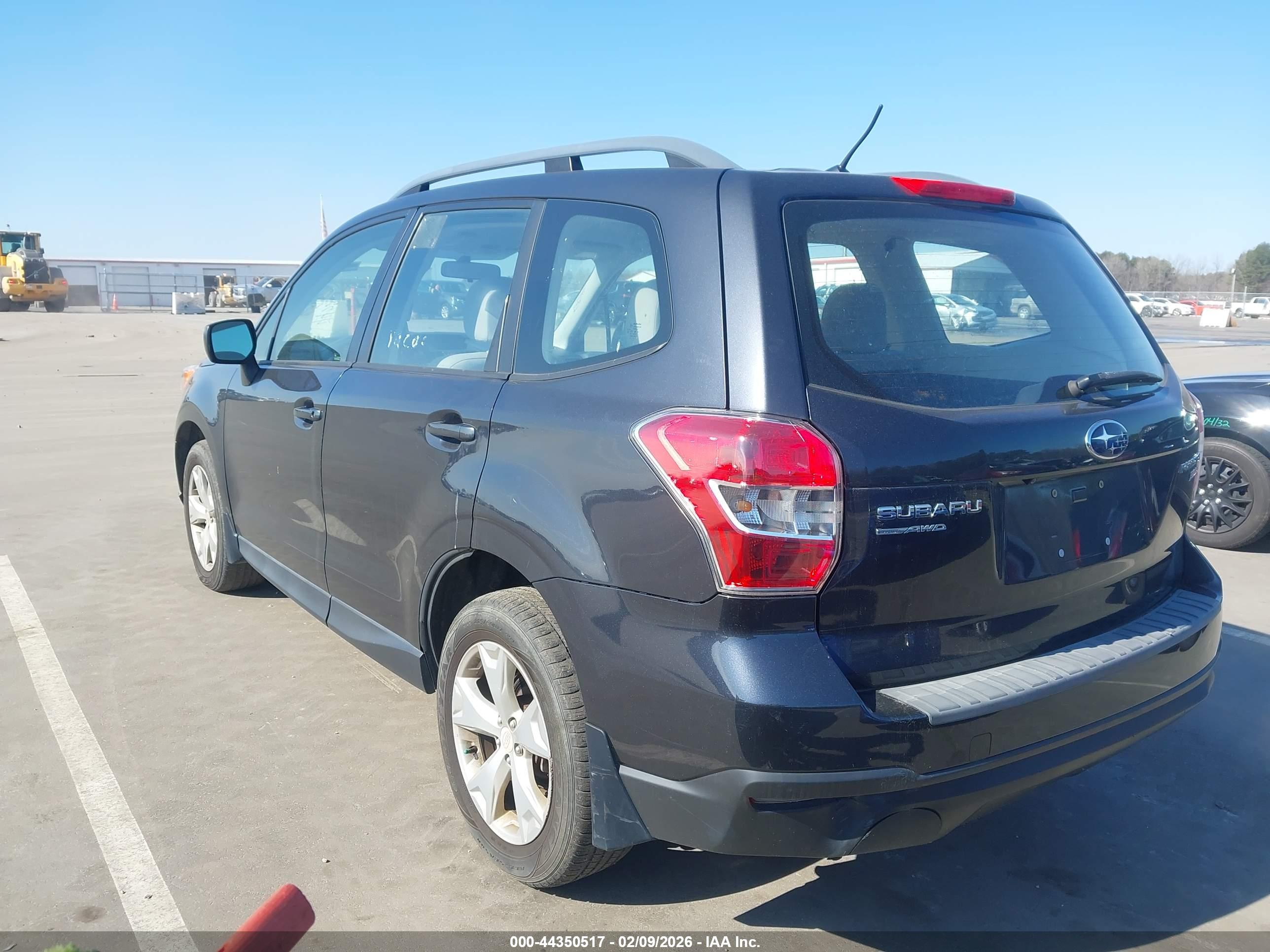 SUBARU FORESTER image 3