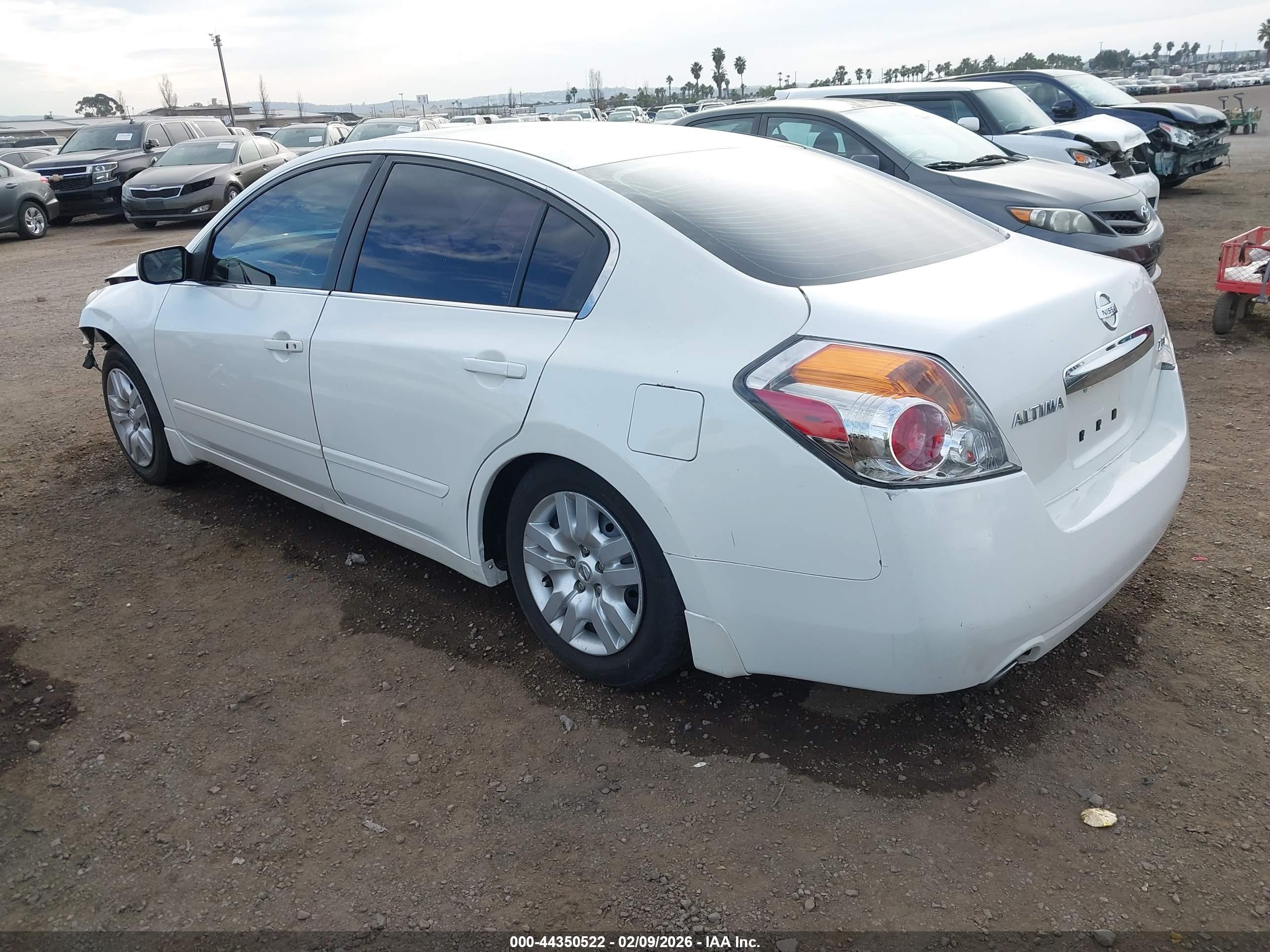 NISSAN ALTIMA image 3