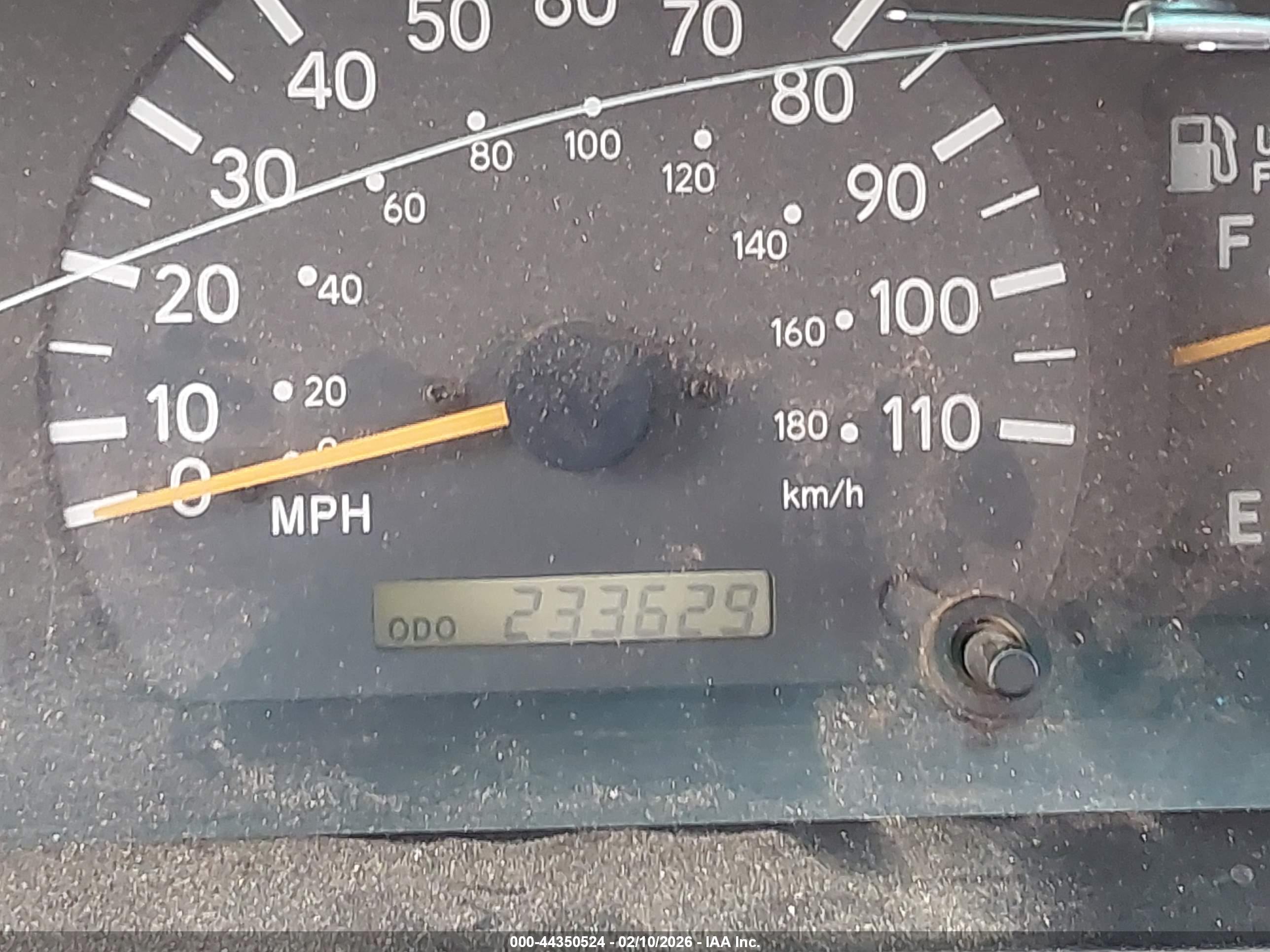 TOYOTA TACOMA image 7