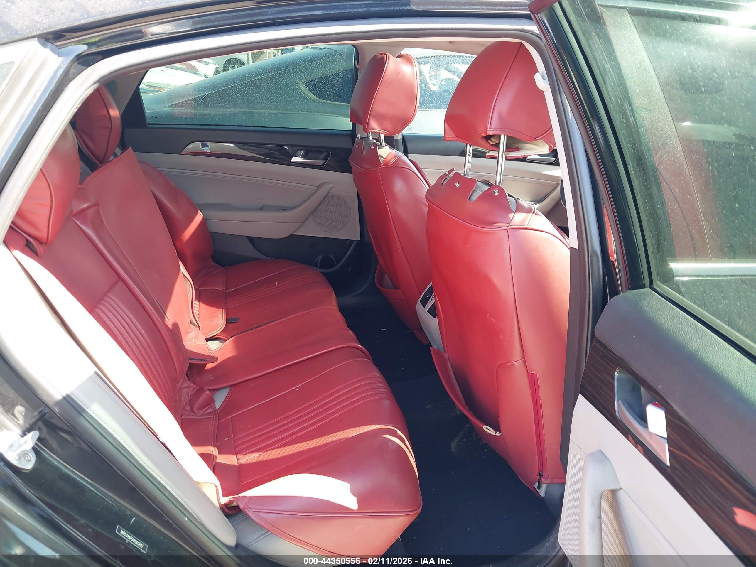HYUNDAI SONATA image 8