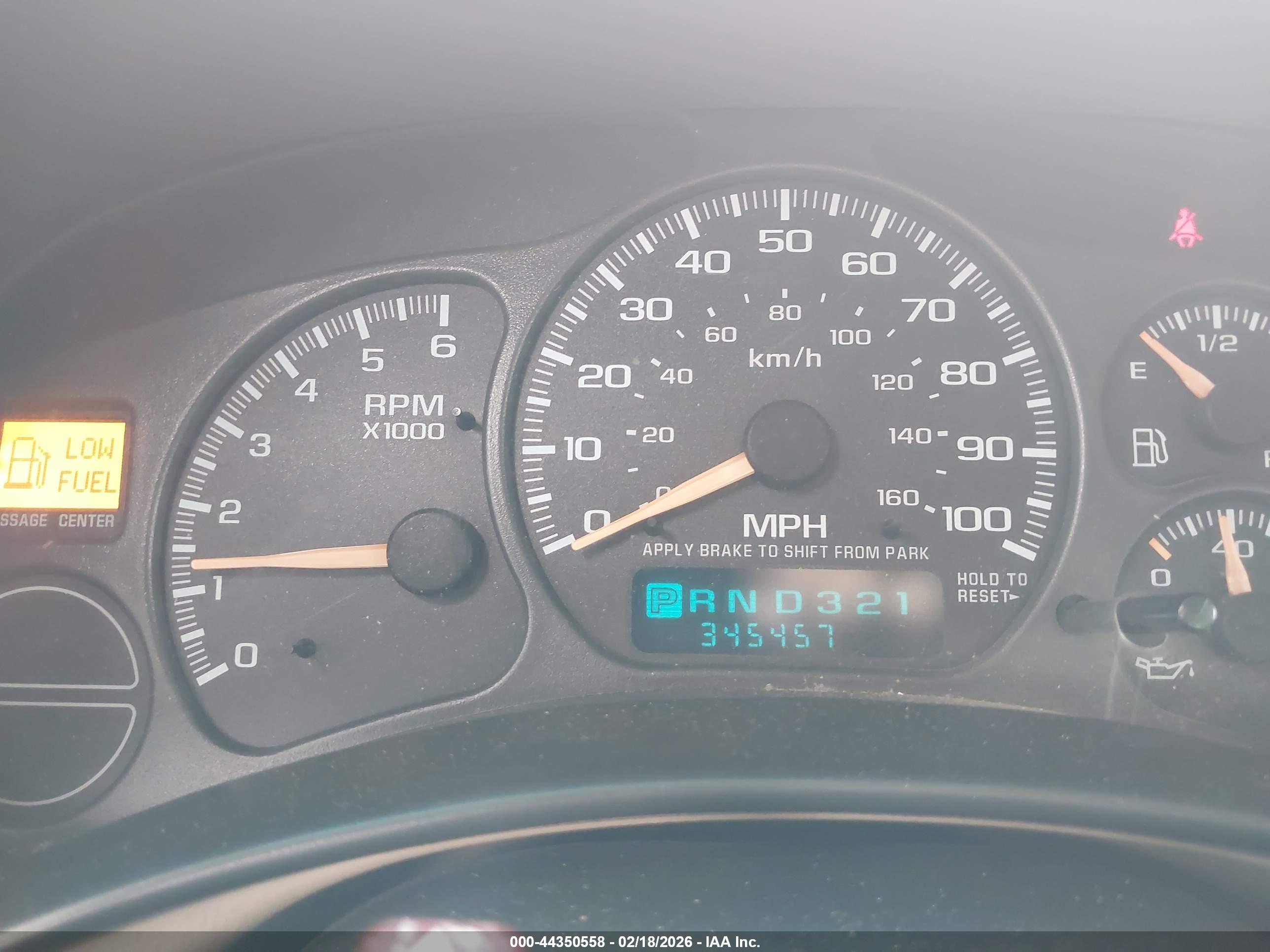 CHEVROLET SILVERADO image 7