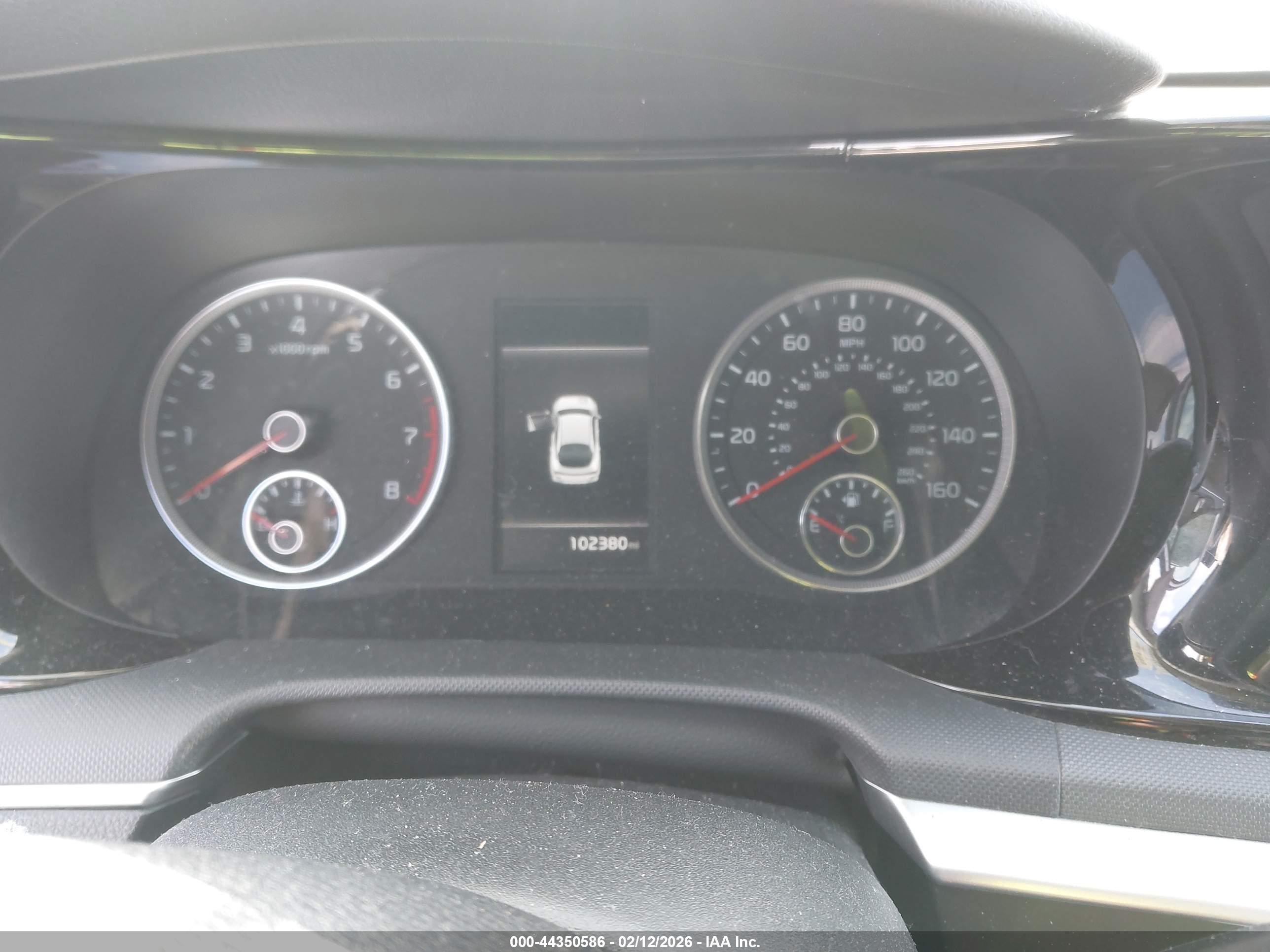 KIA K5 image 7