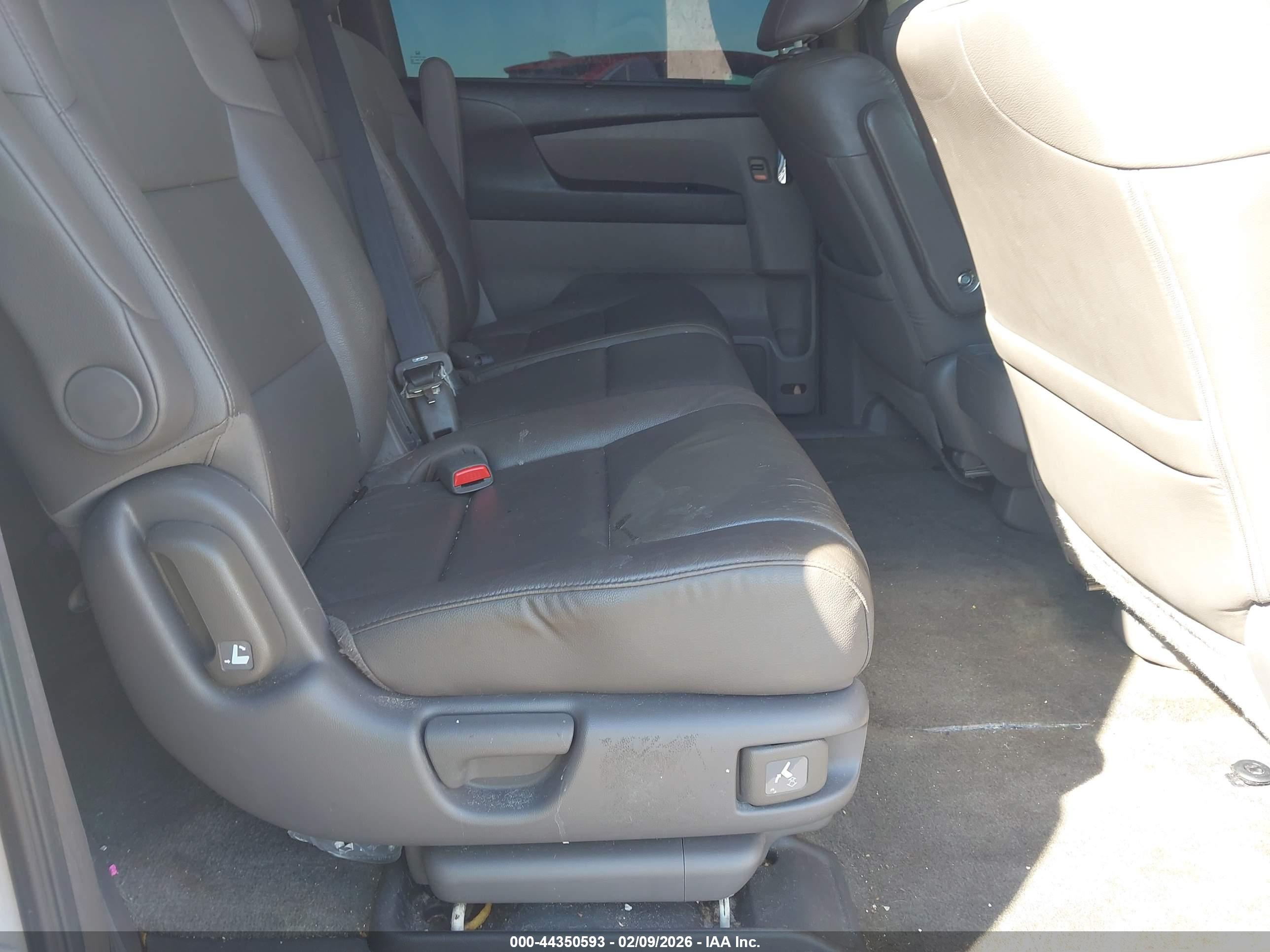 HONDA ODYSSEY image 8