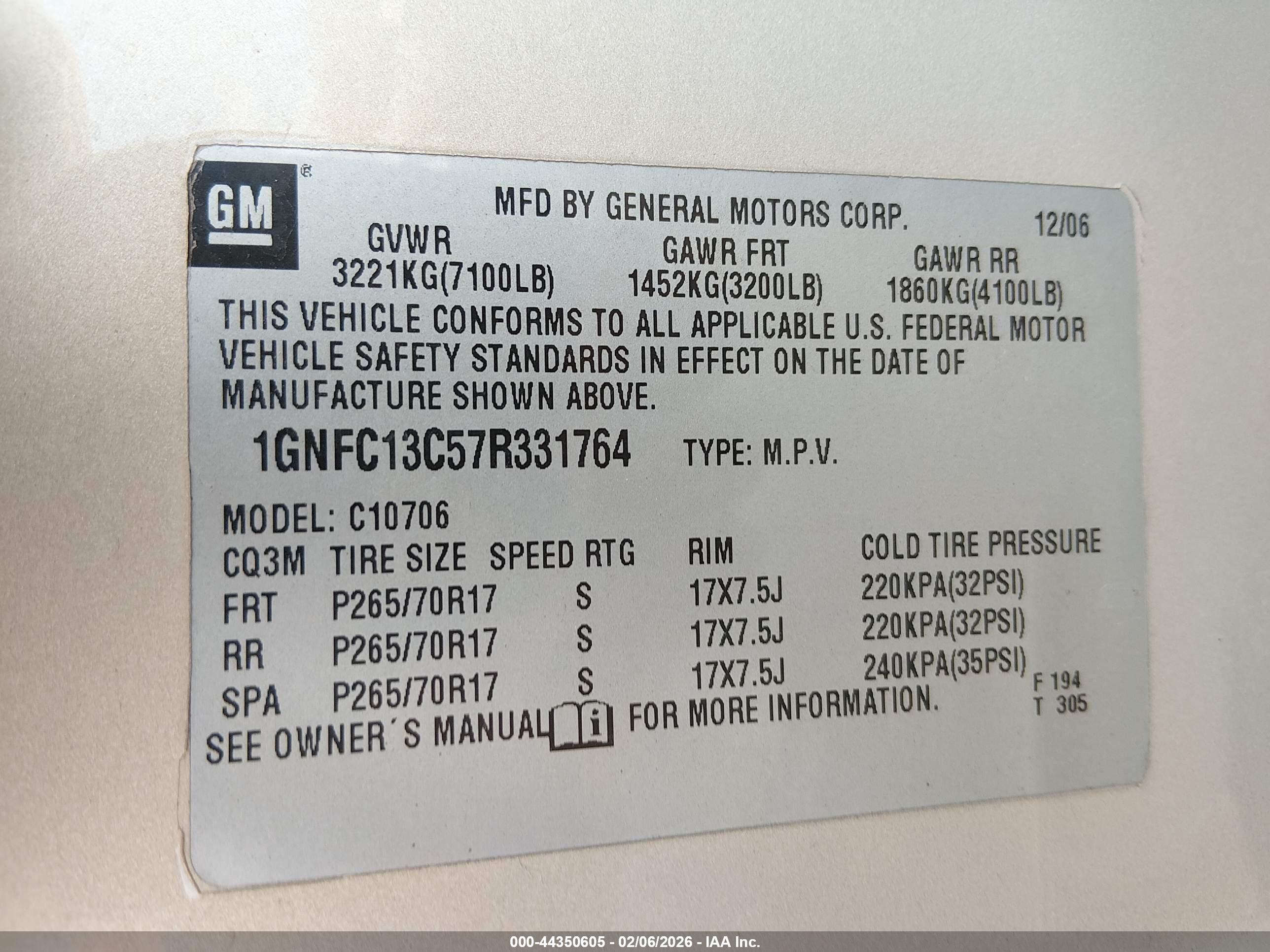 CHEVROLET TAHOE image 9