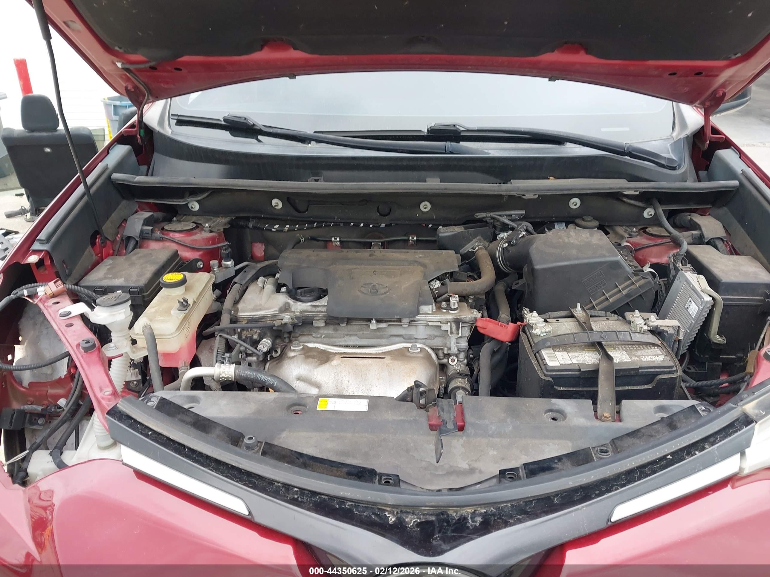 TOYOTA RAV4 image 10