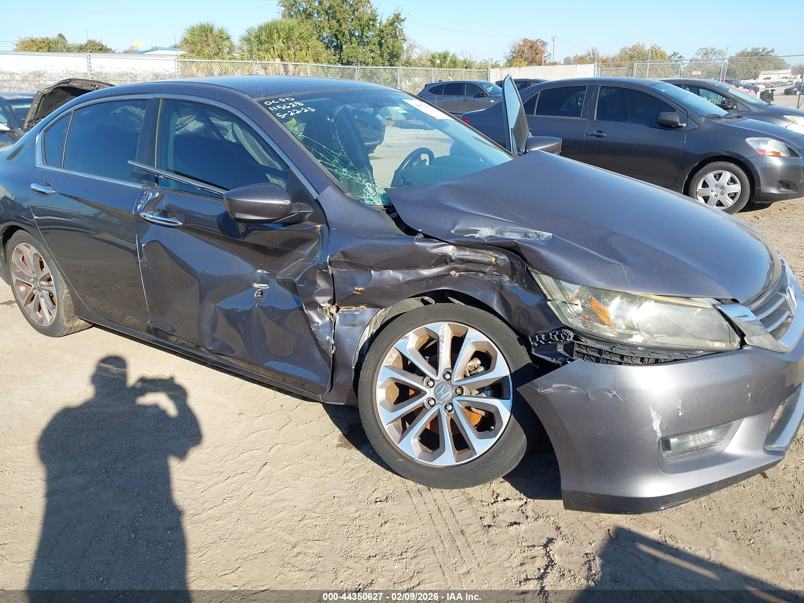 HONDA ACCORD image 6