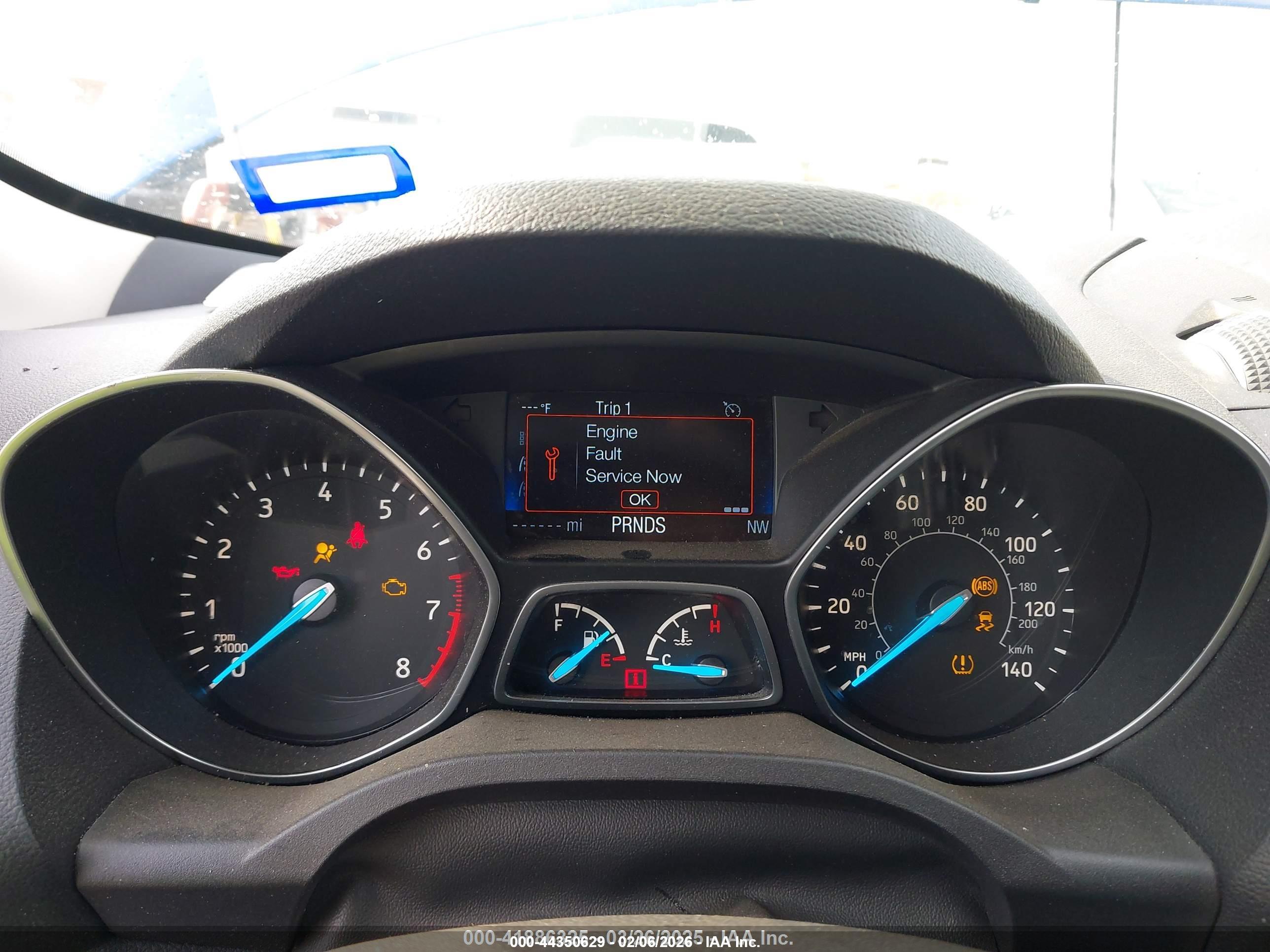FORD ESCAPE image 7