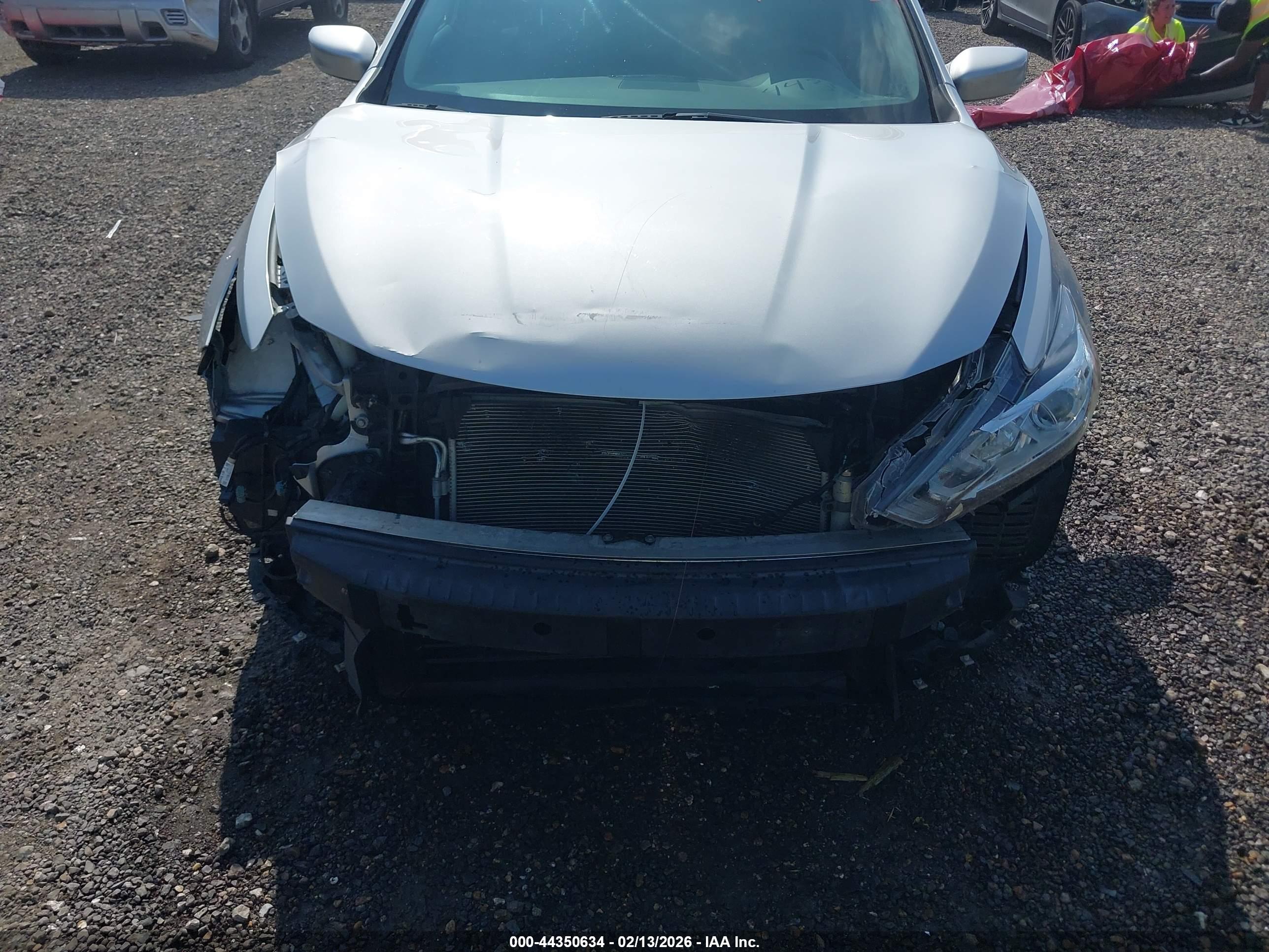 NISSAN ALTIMA image 6