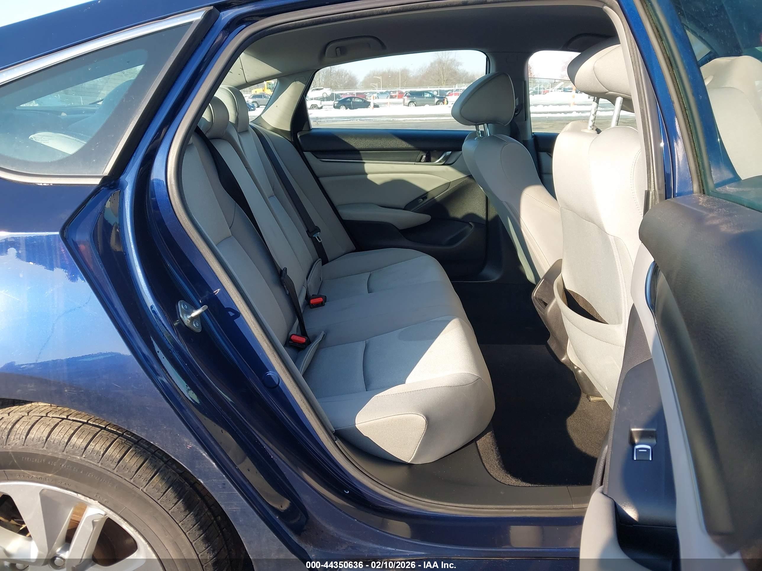 HONDA ACCORD image 8
