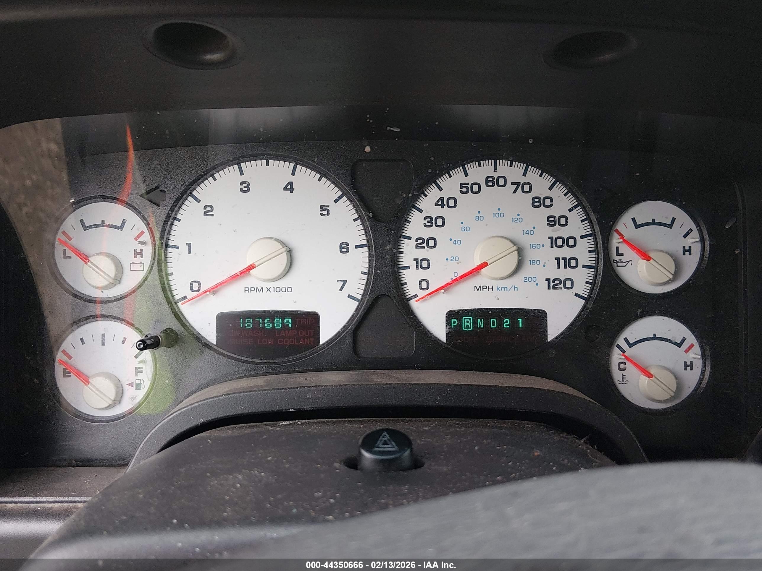 DODGE RAM image 7