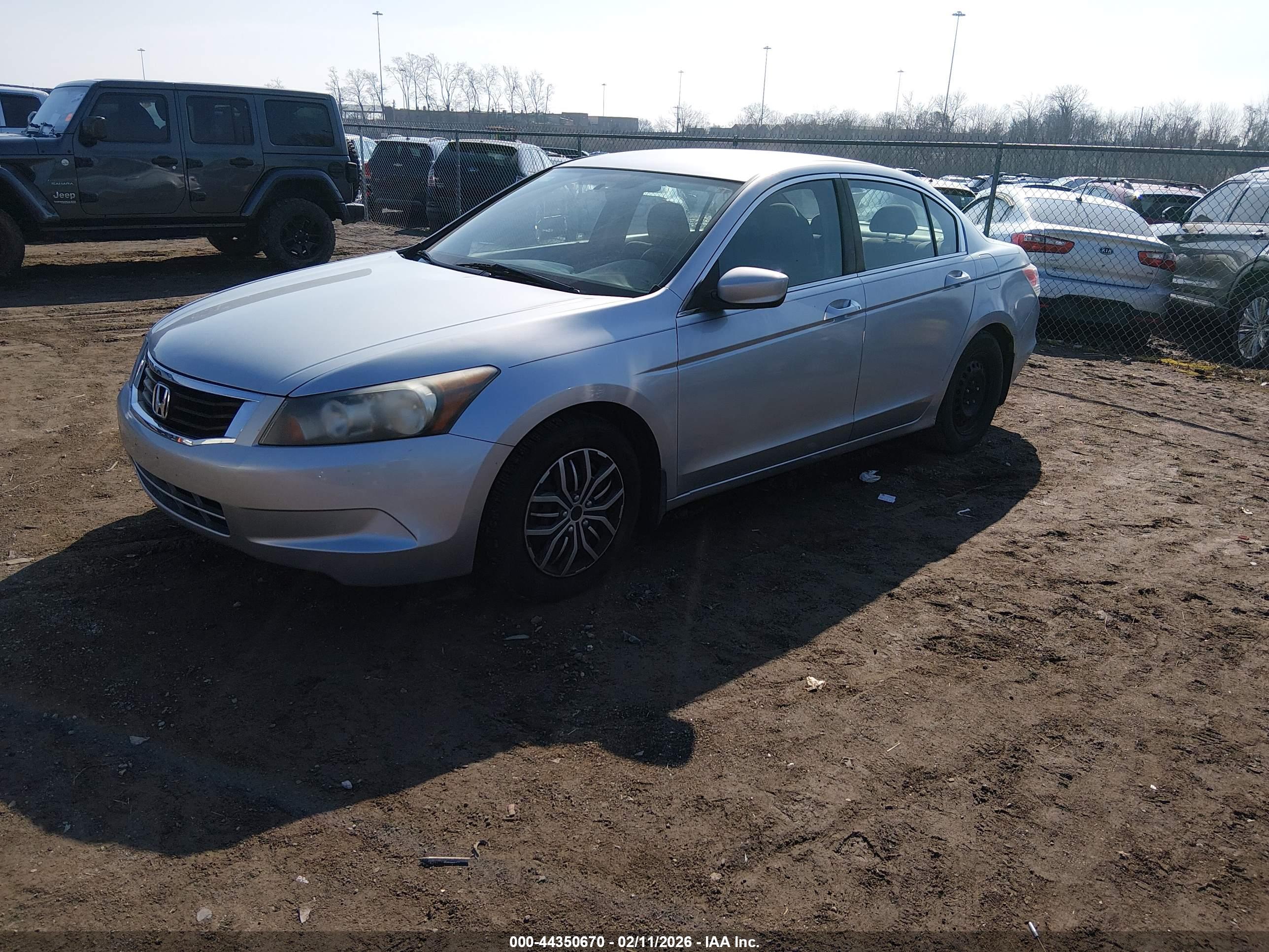 HONDA ACCORD image 2