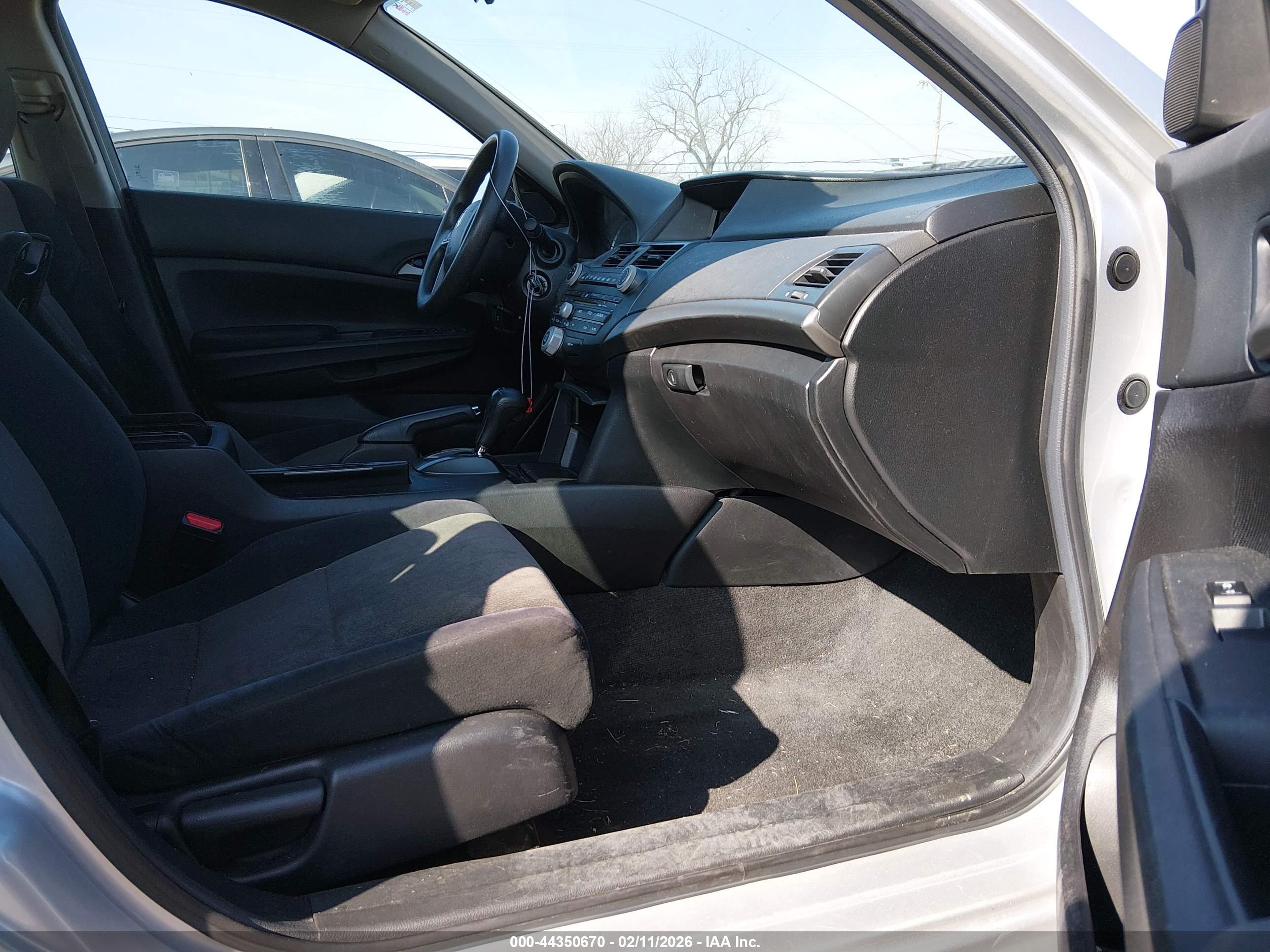 HONDA ACCORD image 5
