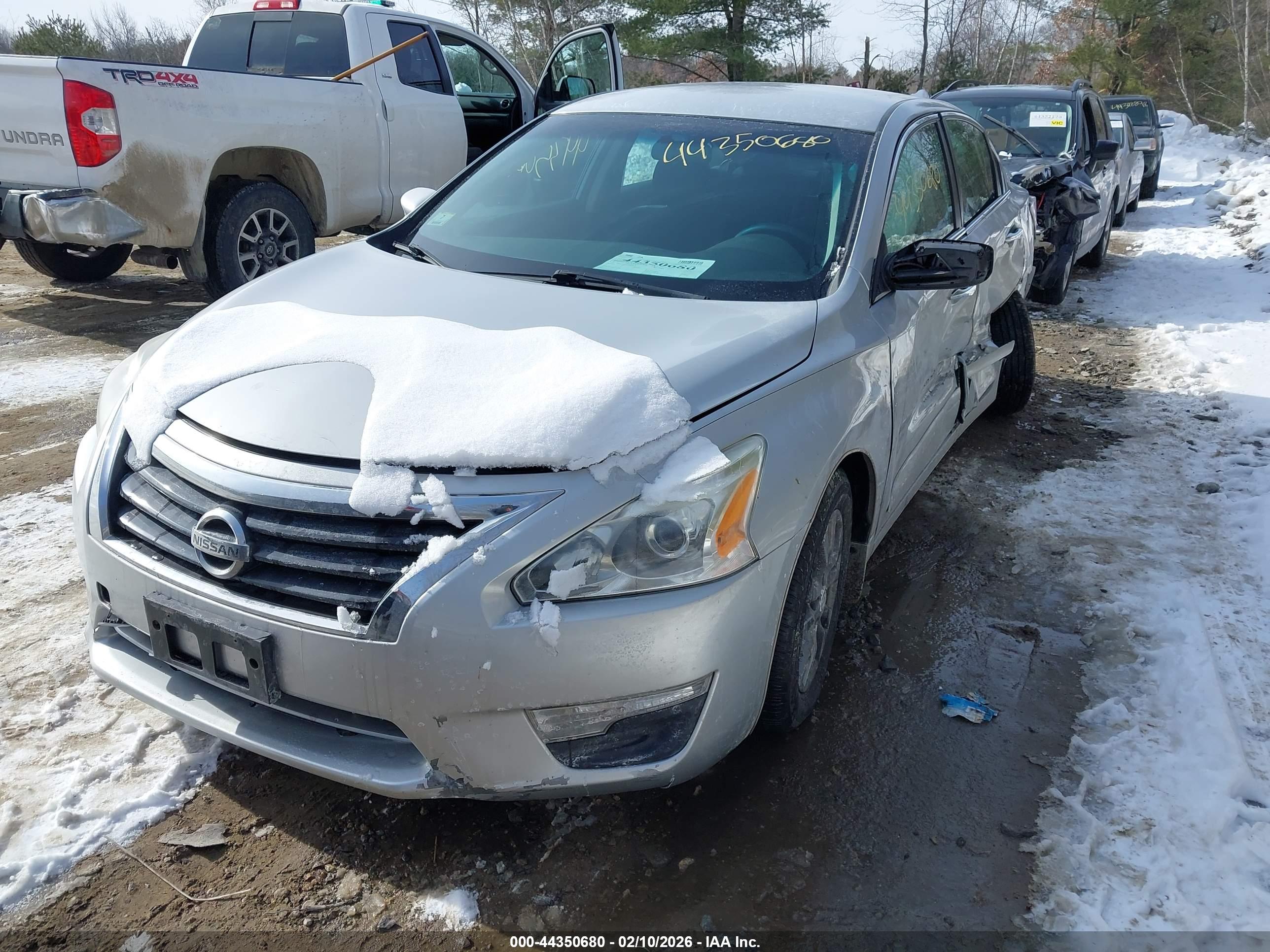NISSAN ALTIMA image 2