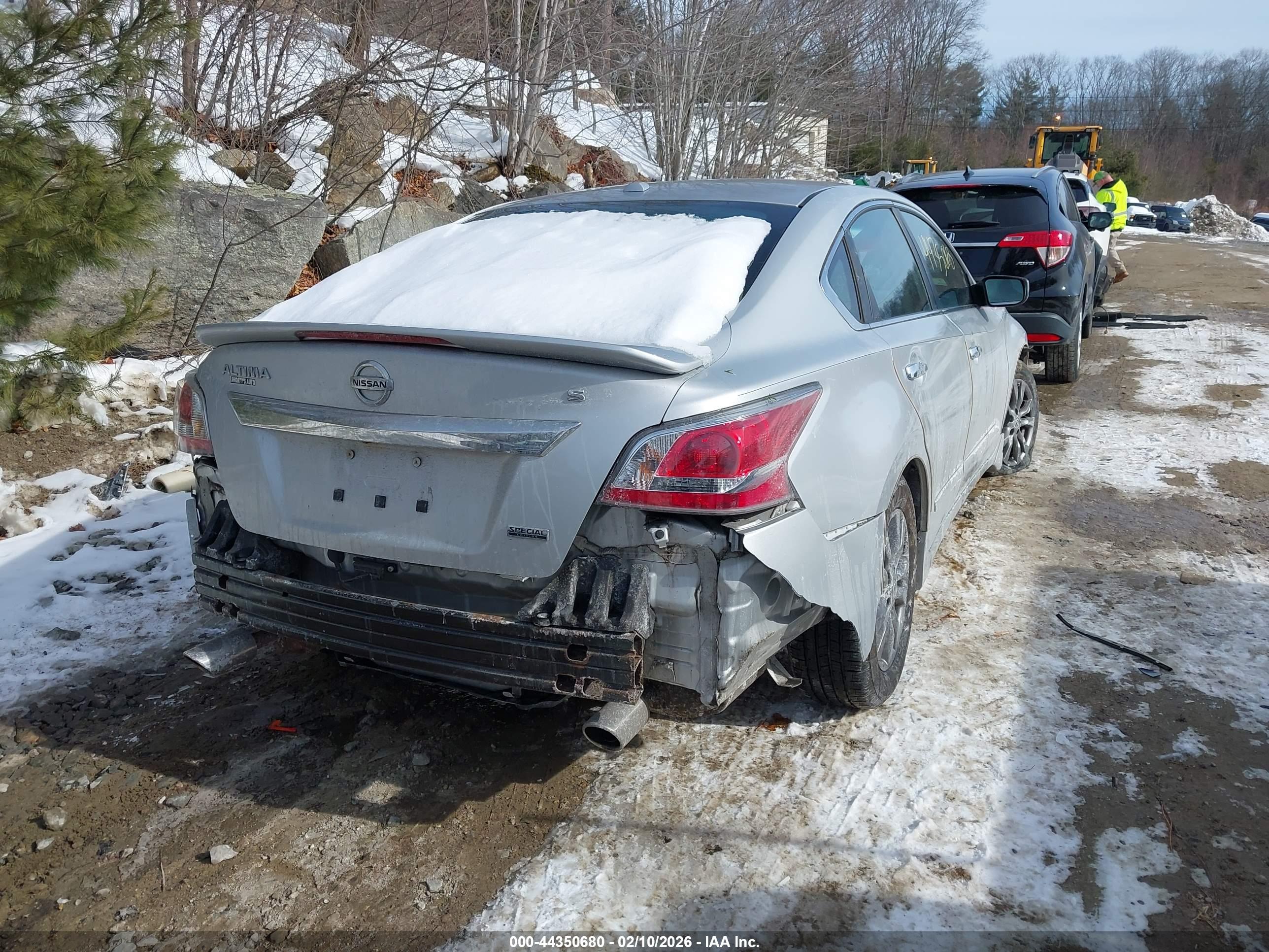 NISSAN ALTIMA image 4