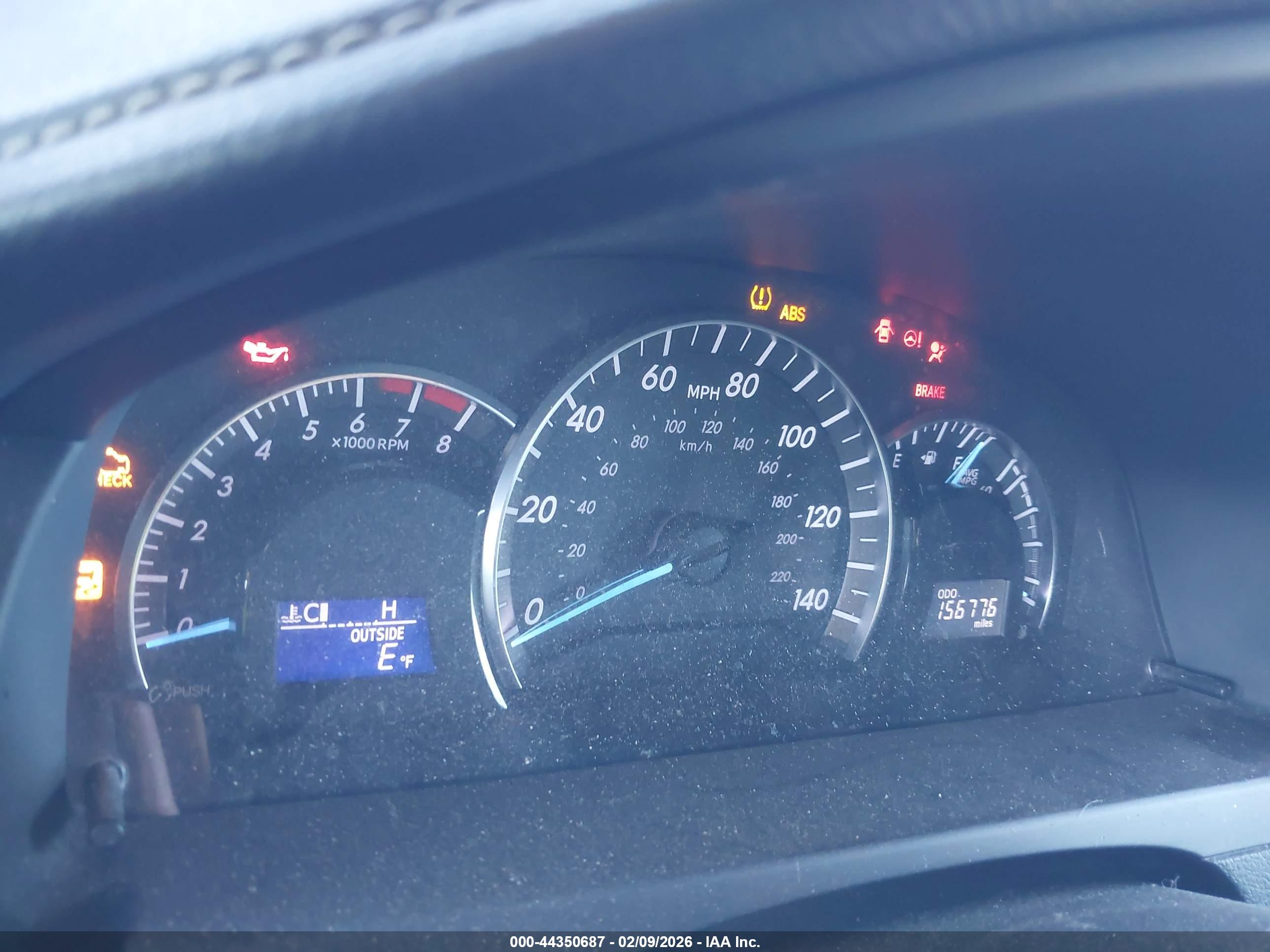 TOYOTA CAMRY image 7