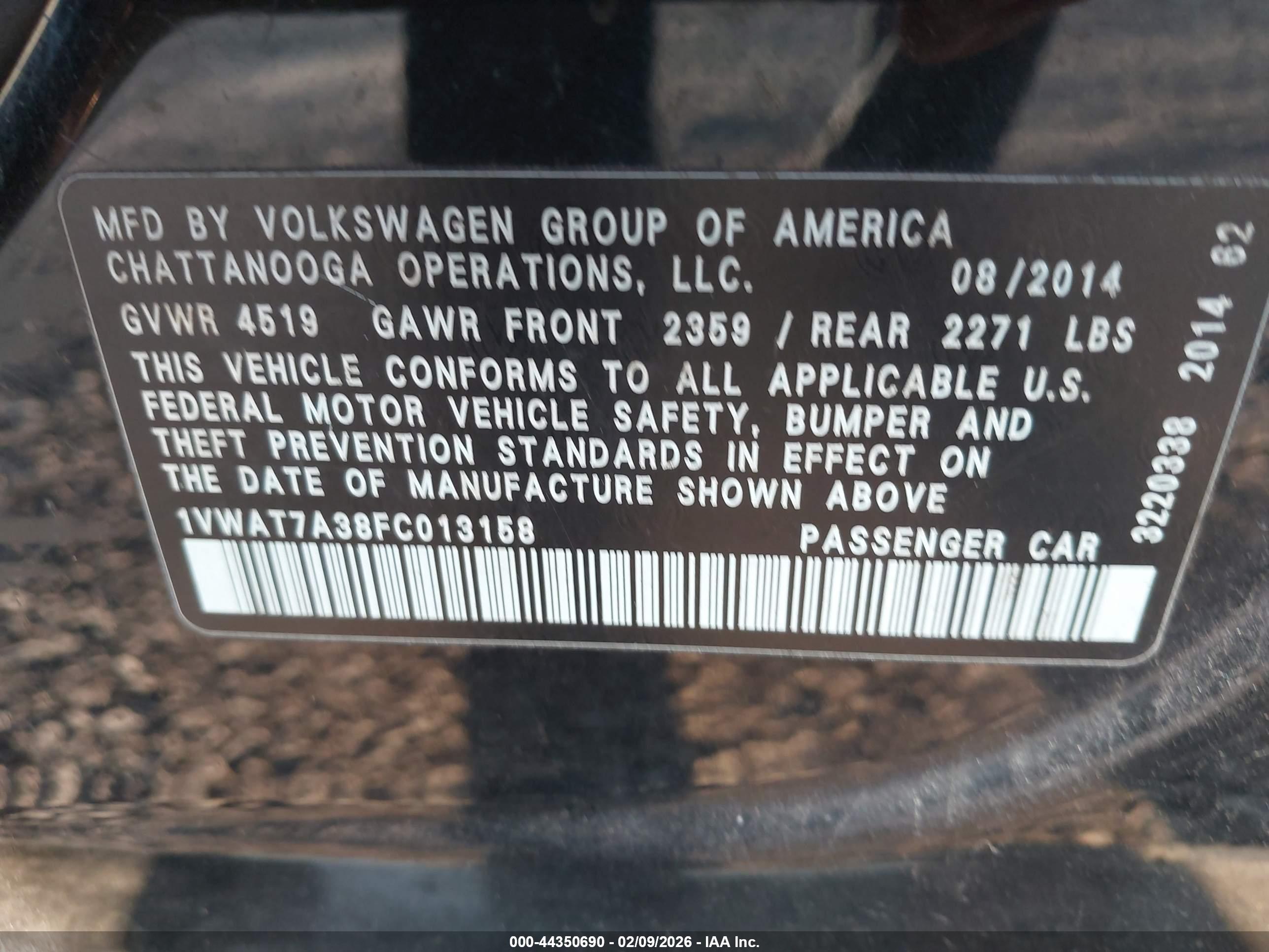 VOLKSWAGEN PASSAT image 9