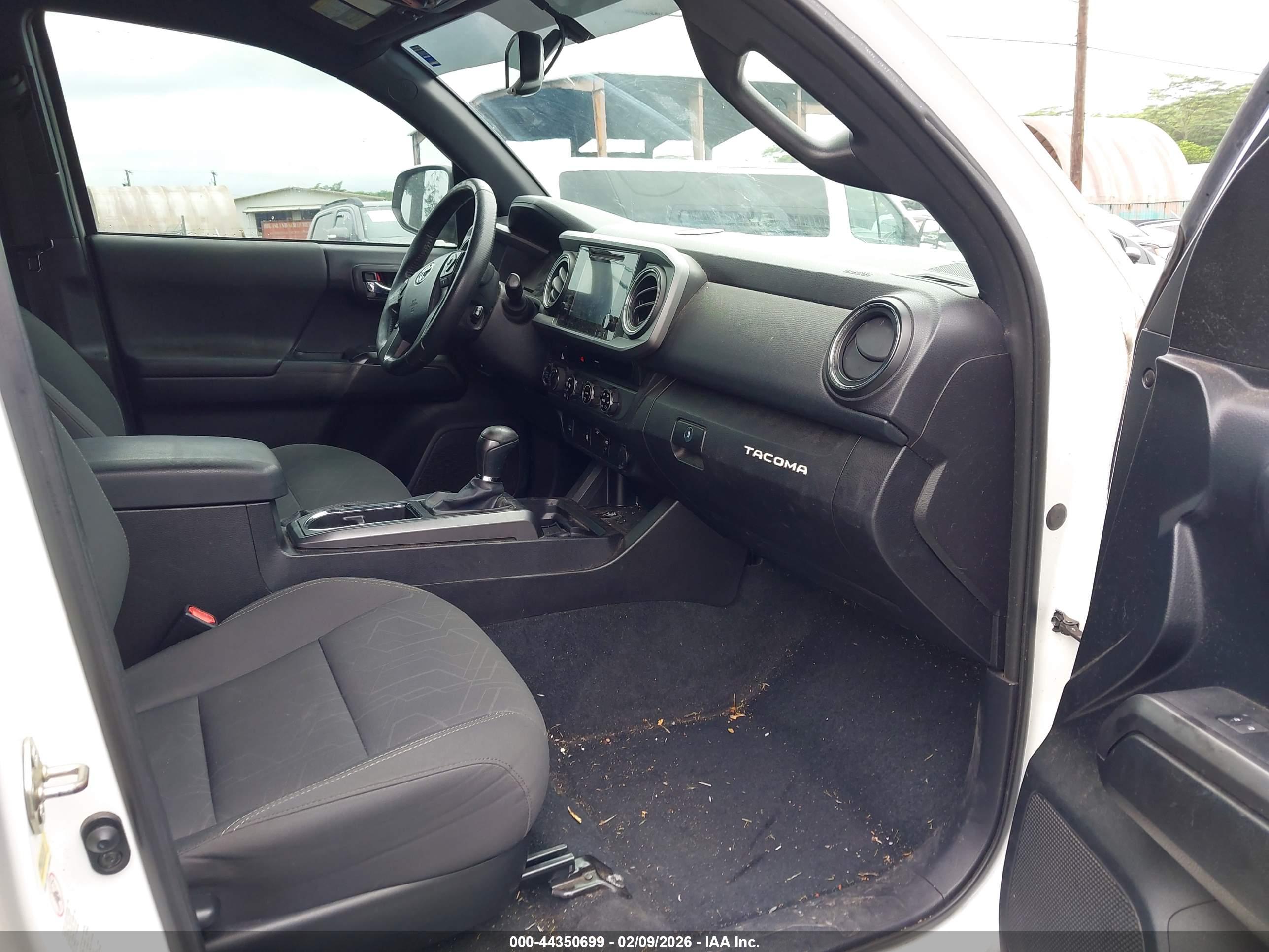 TOYOTA TACOMA image 5