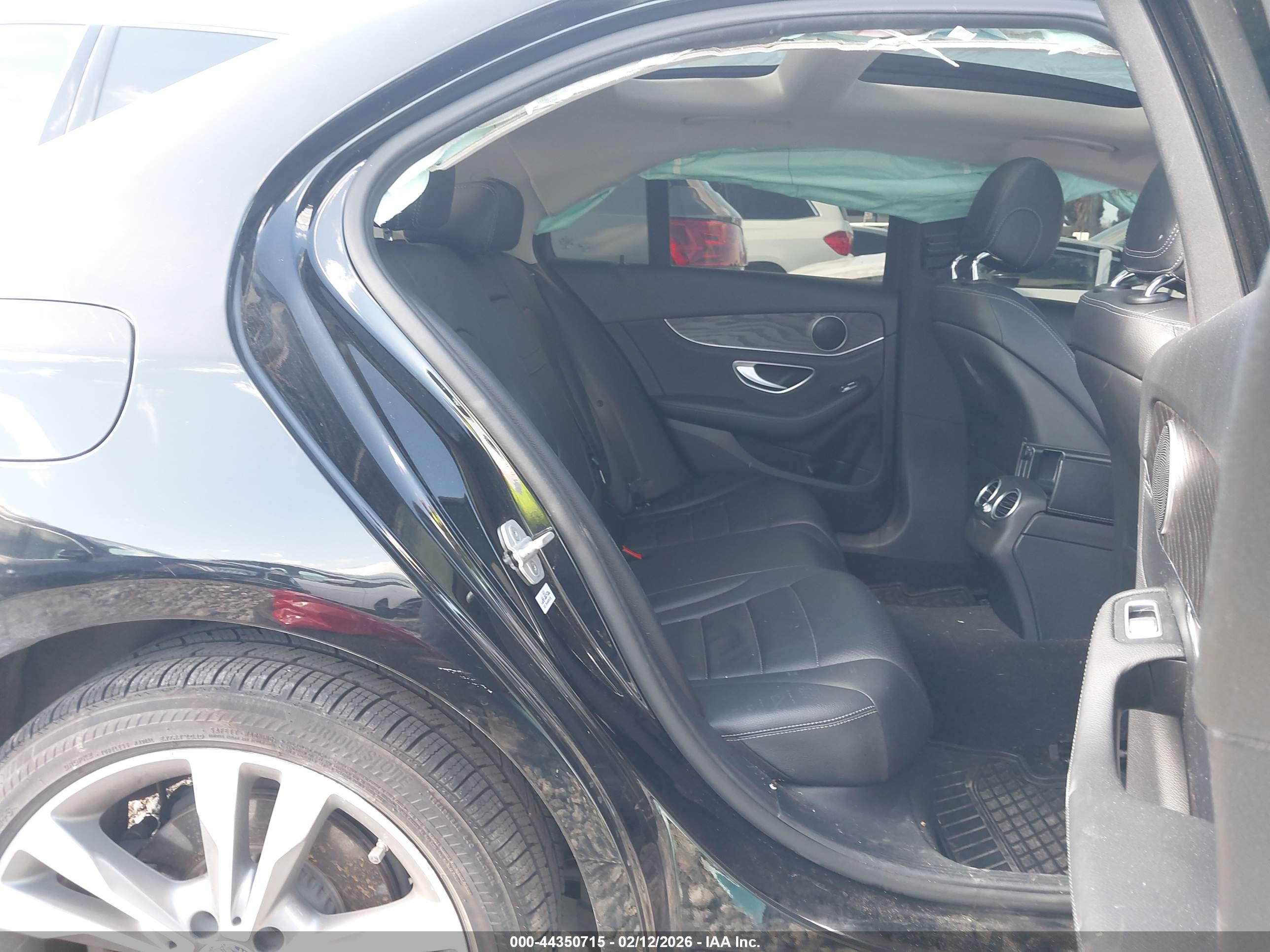 MERCEDES-BENZ C image 8