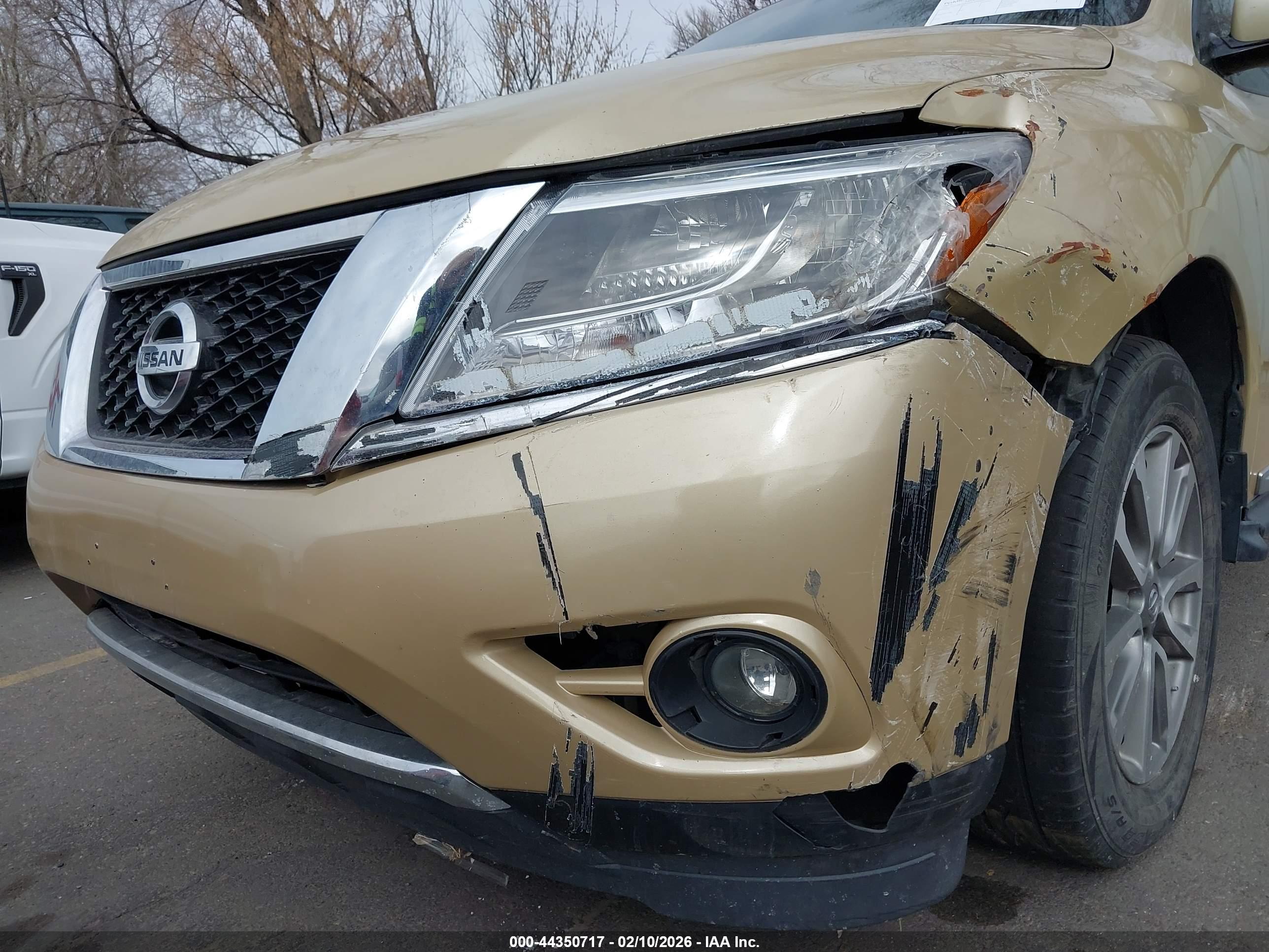 NISSAN PATHFINDER image 6