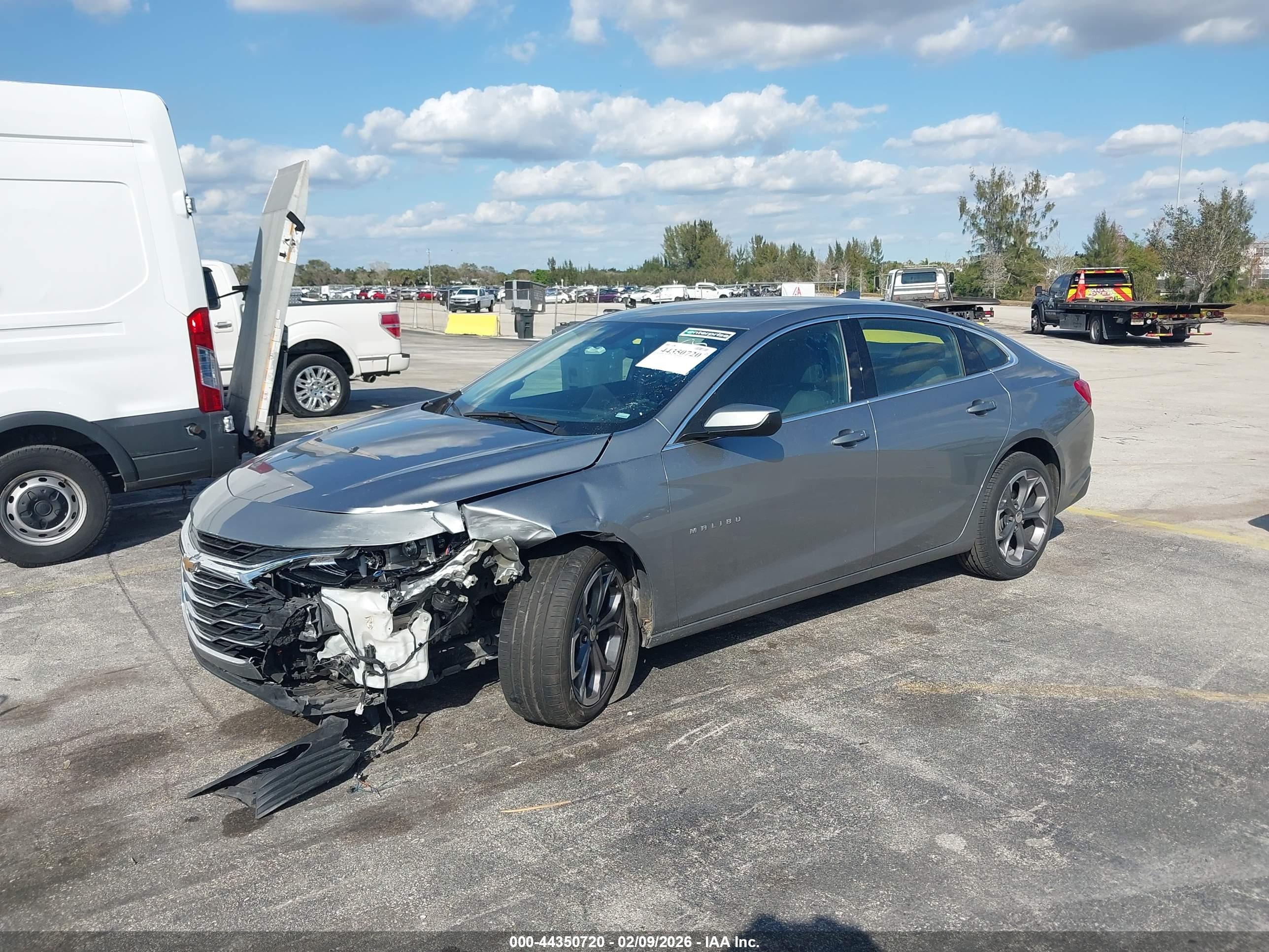 CHEVROLET MALIBU image 2