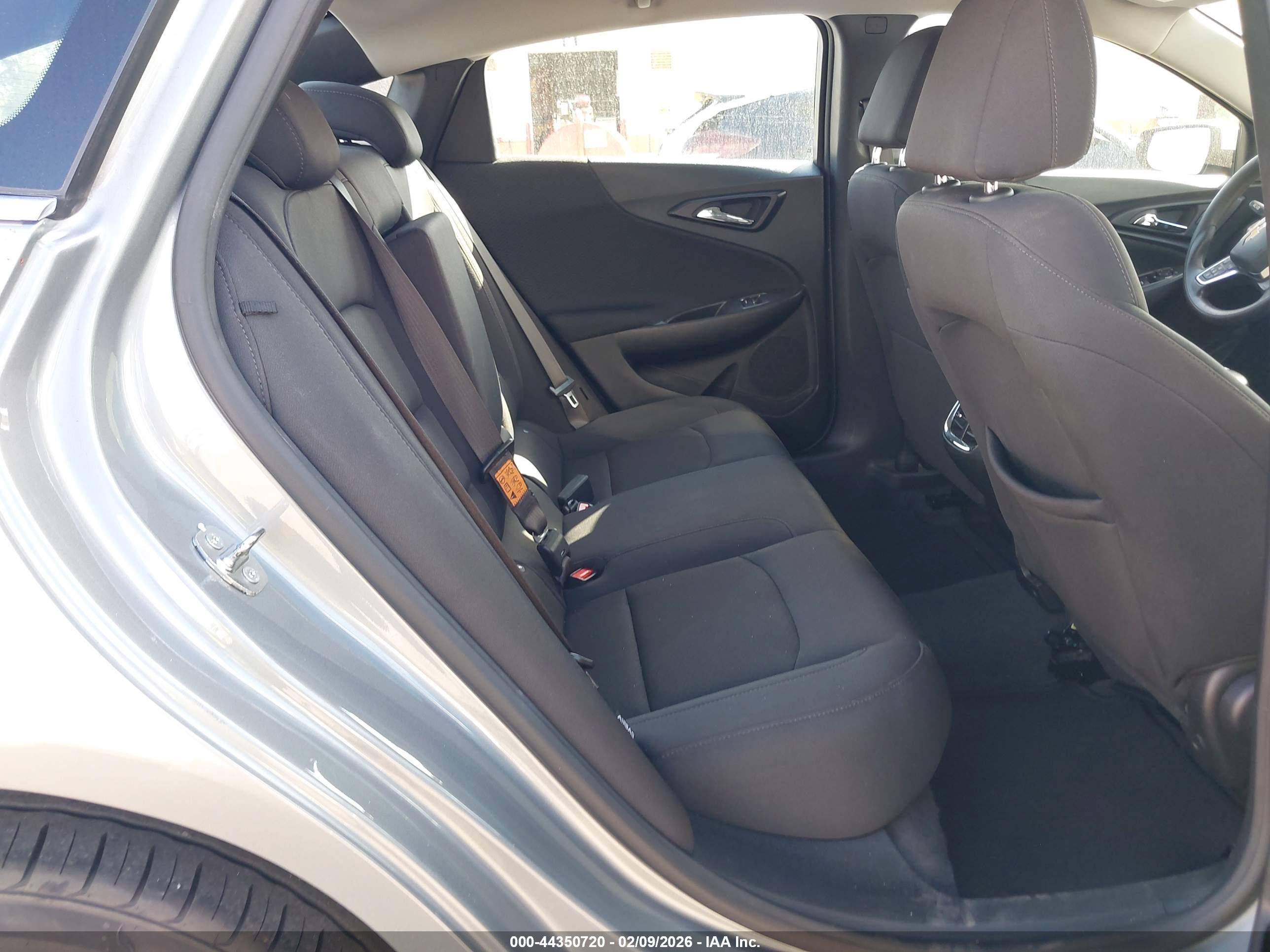 CHEVROLET MALIBU image 8