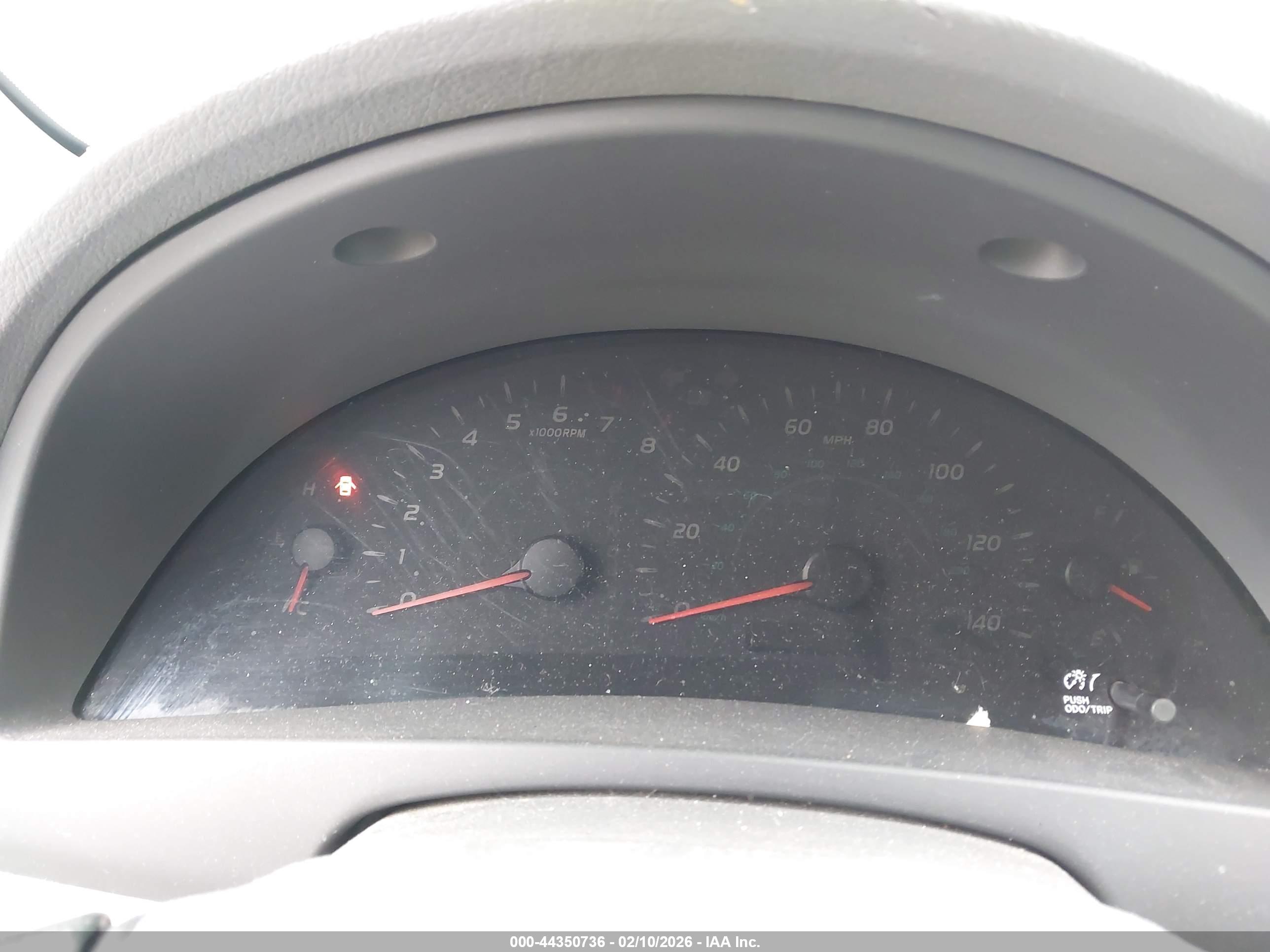 TOYOTA CAMRY image 7