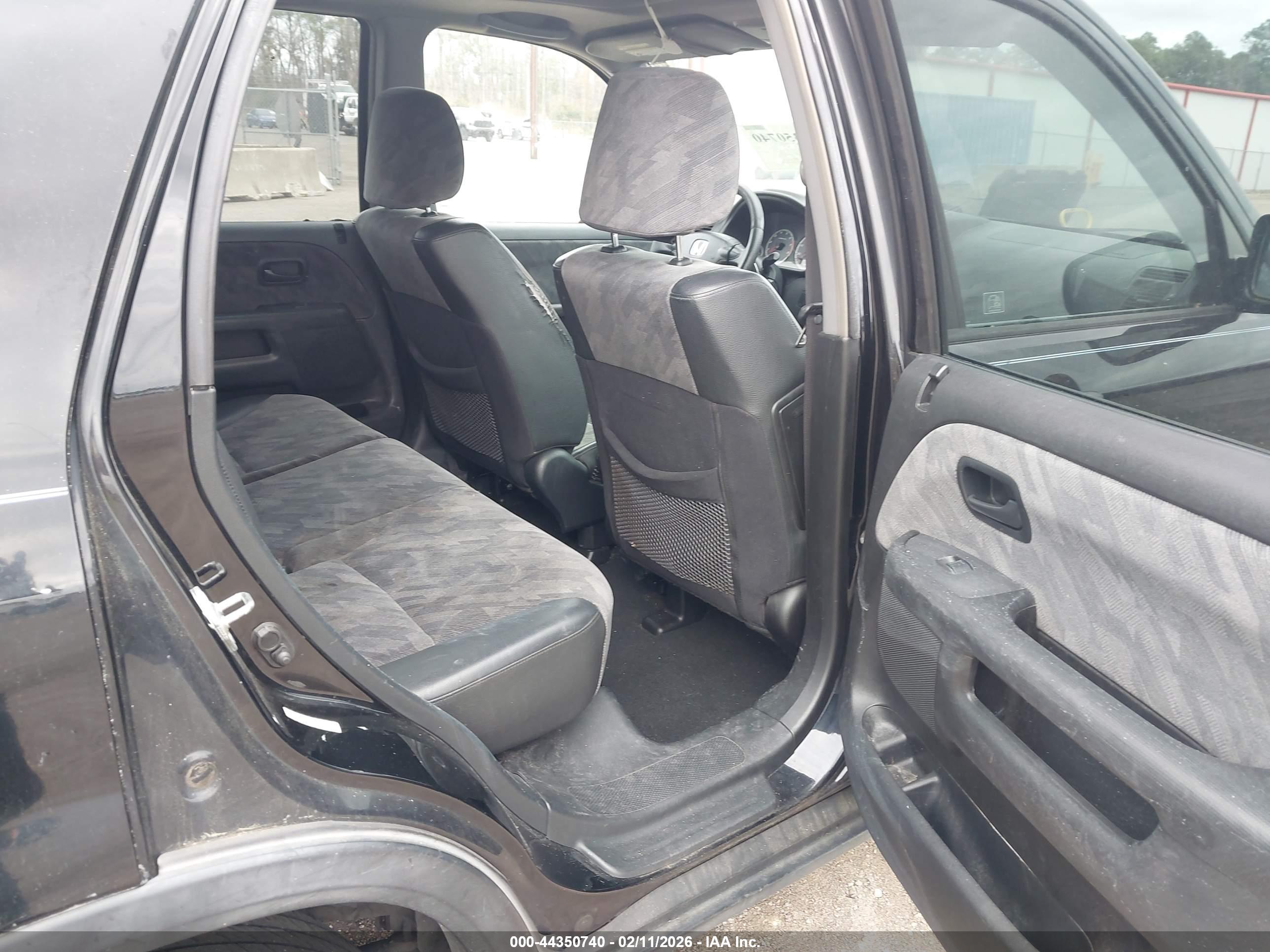 HONDA CR-V image 8